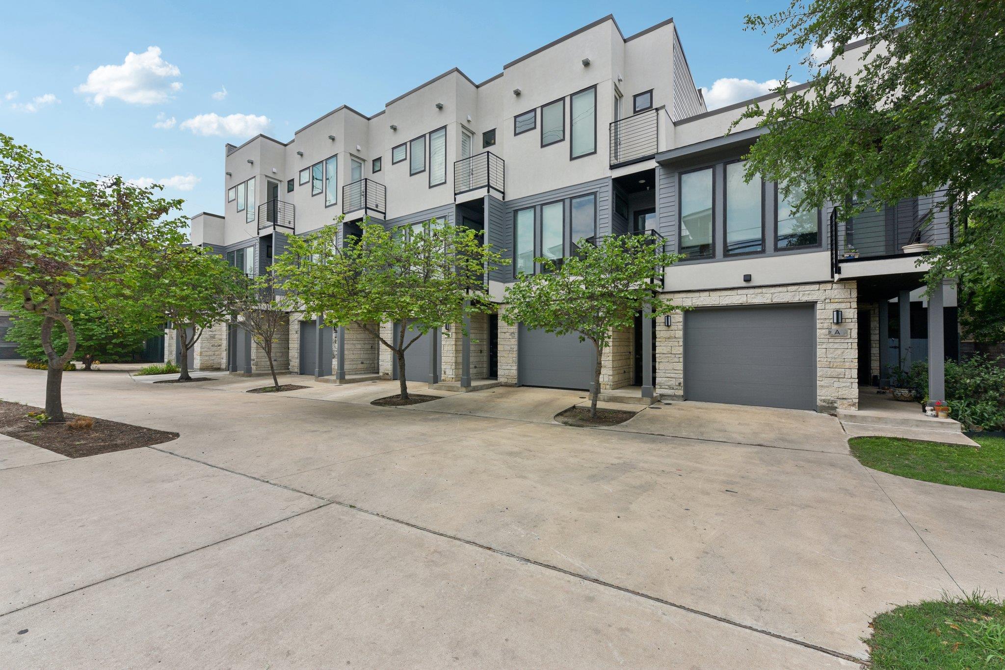 2300 S 5th St # E, Austin, TX 78704