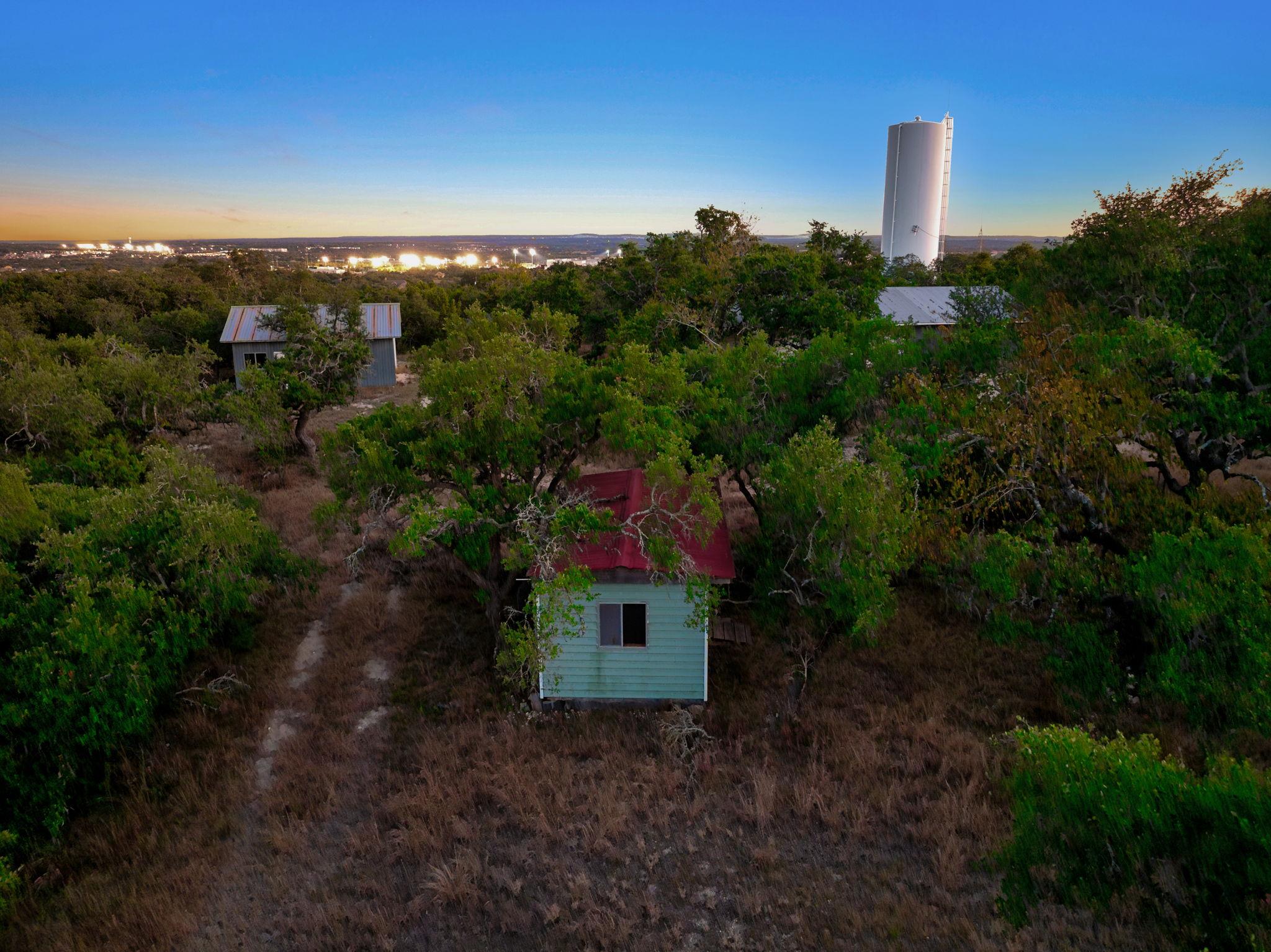 520 Harmon Hills Cv, Dripping Springs, TX 78620