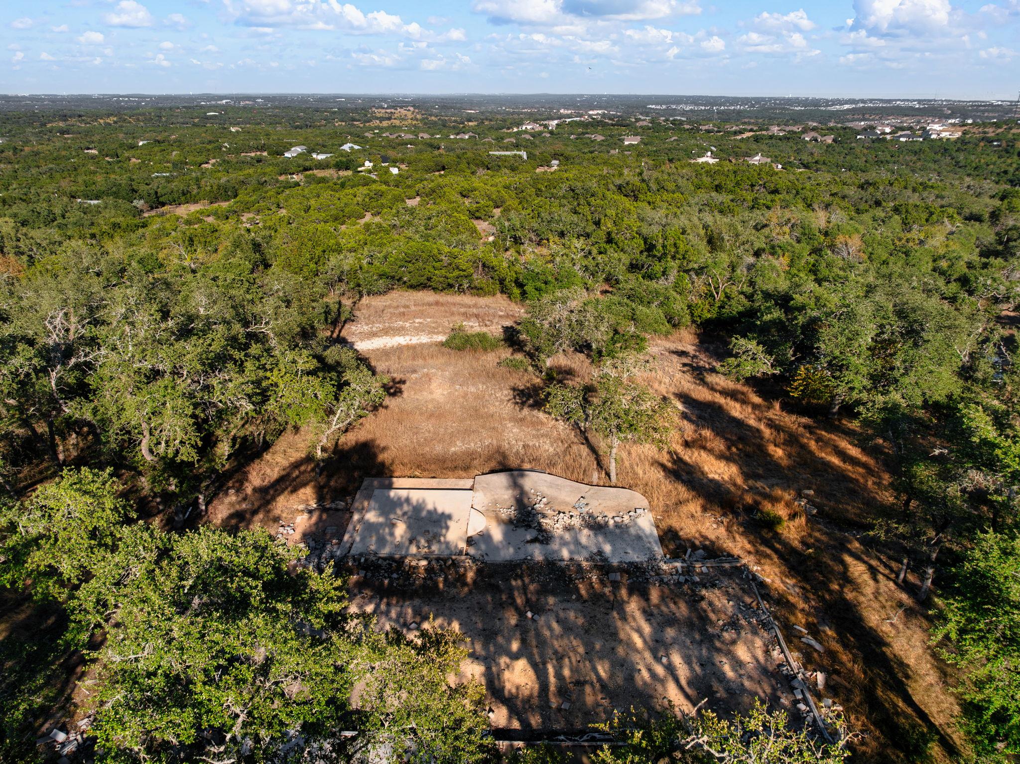 520 Harmon Hills Cv, Dripping Springs, TX 78620