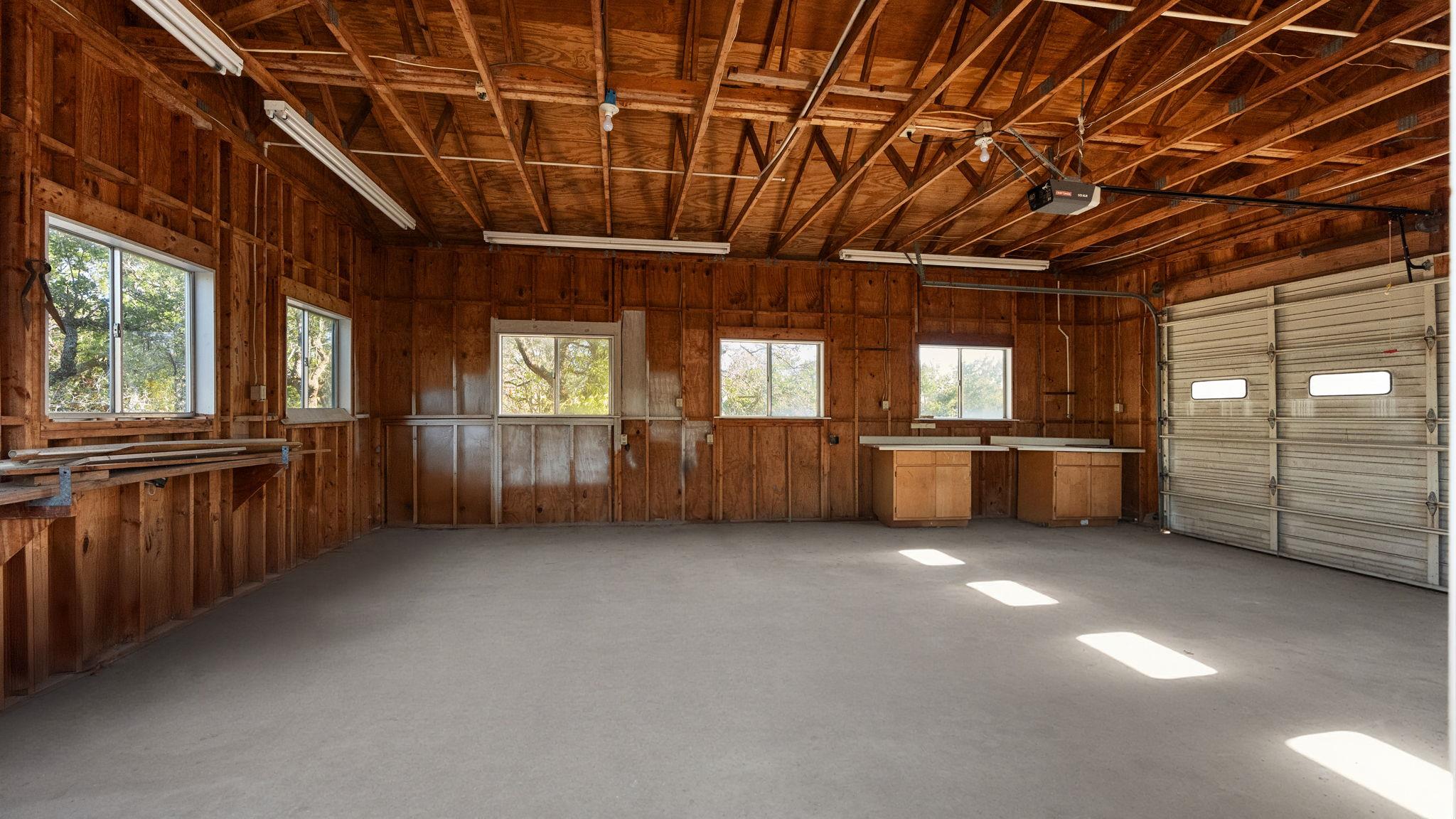 520 Harmon Hills Cv, Dripping Springs, TX 78620