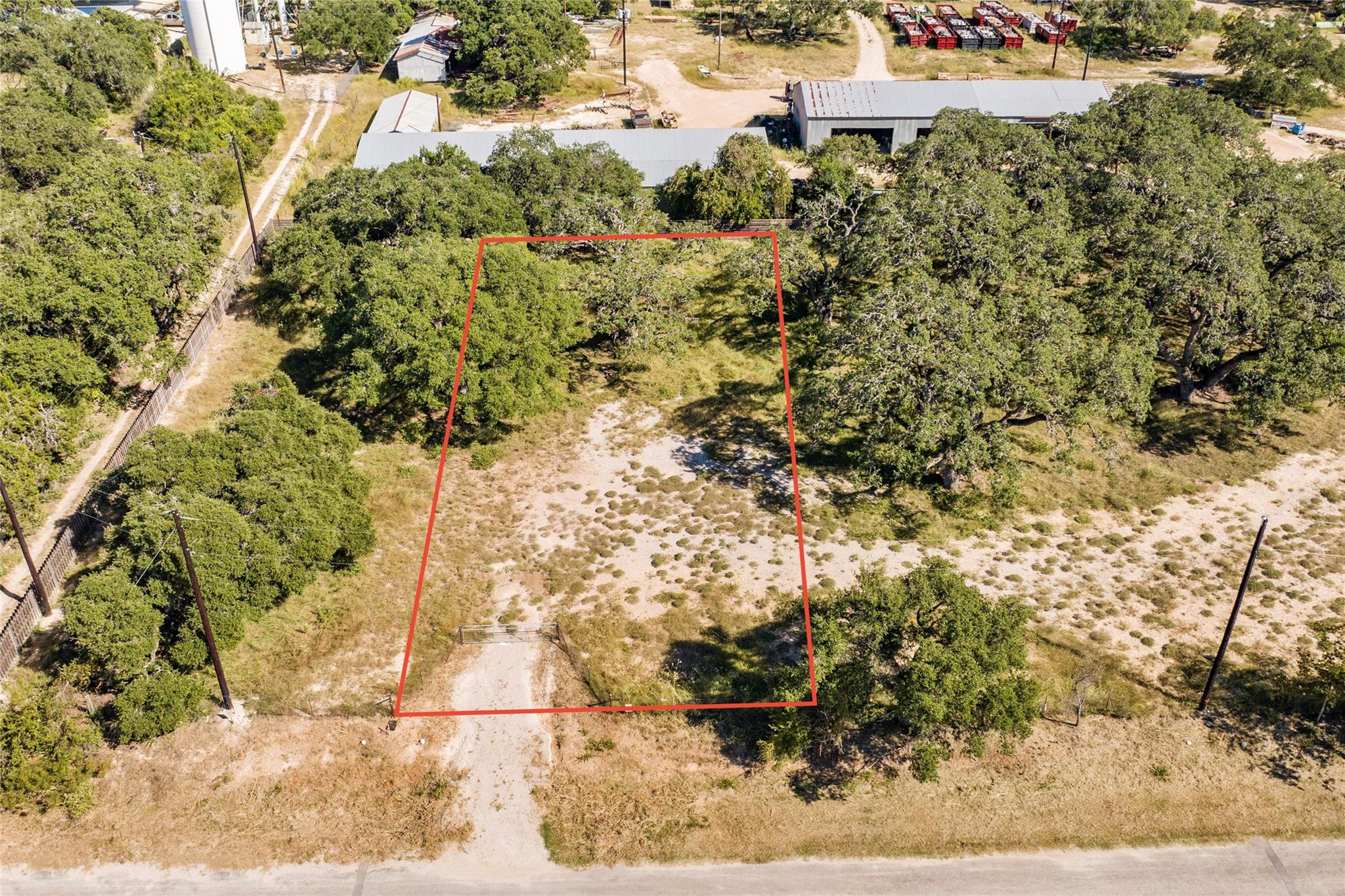 1410 Greenlawn Pkwy, Blanco, TX 78606