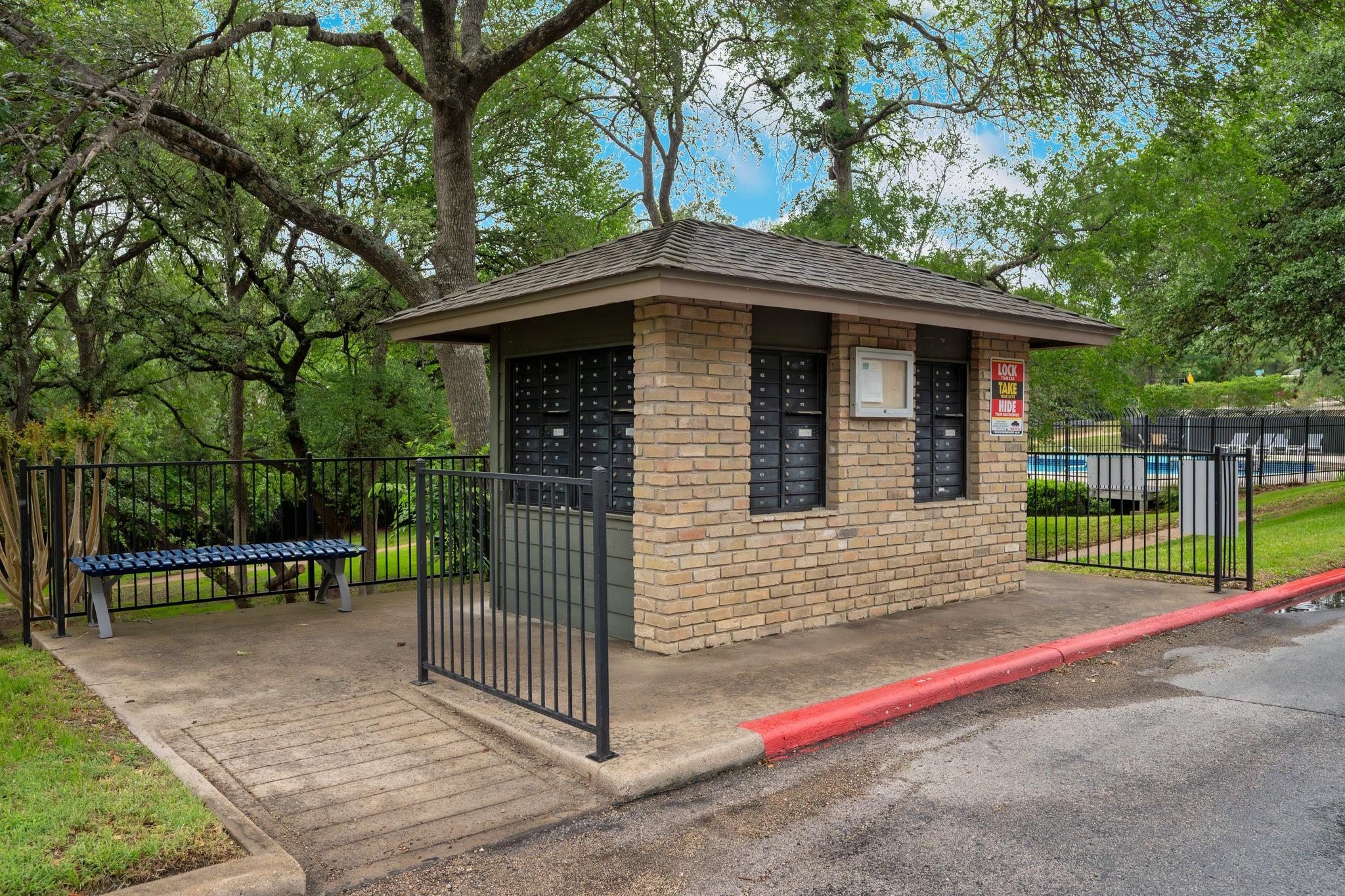 1015 E Yager Ln # 27, Austin, TX 78753