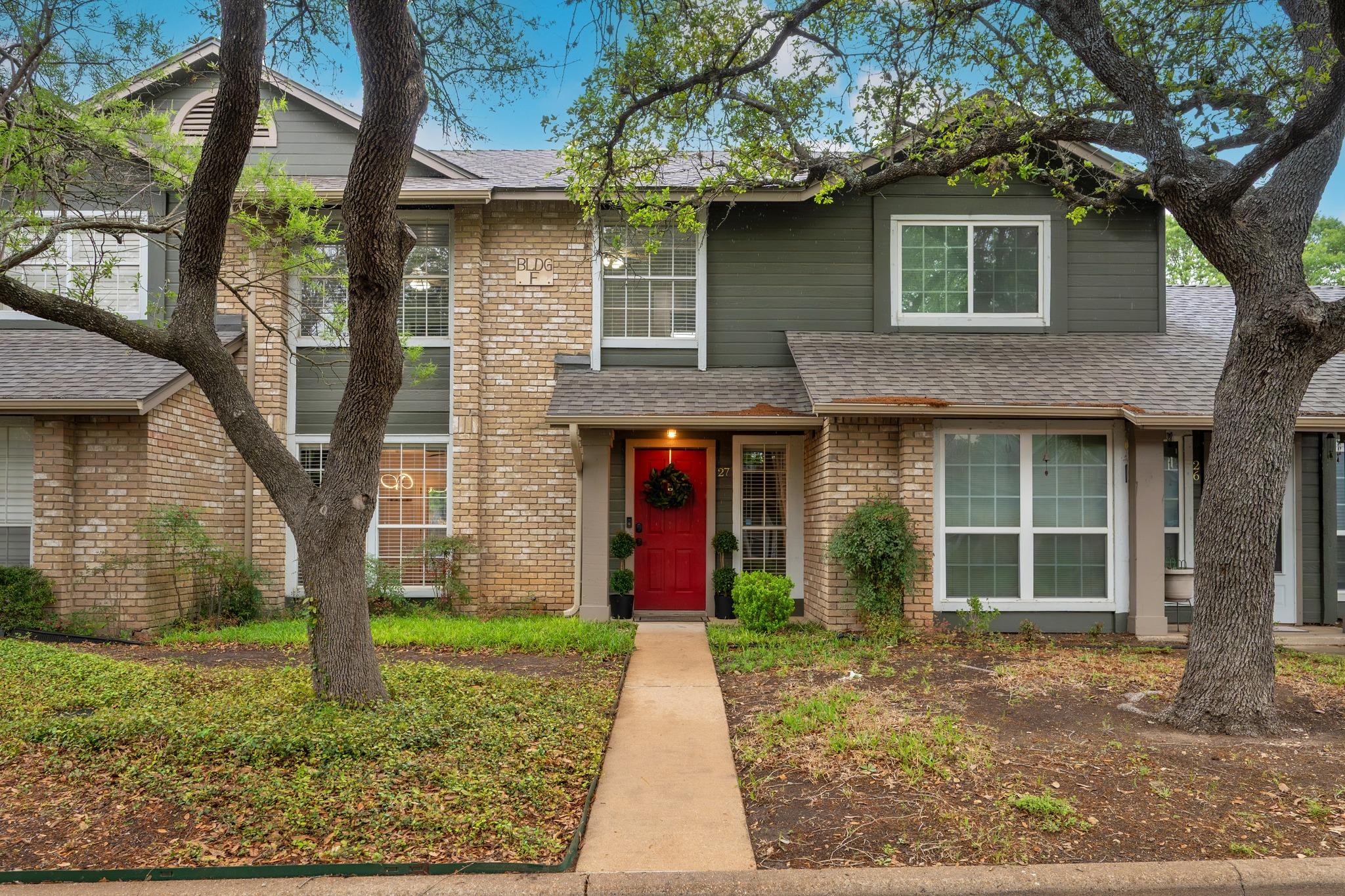 1015 E Yager Ln # 27, Austin, TX 78753
