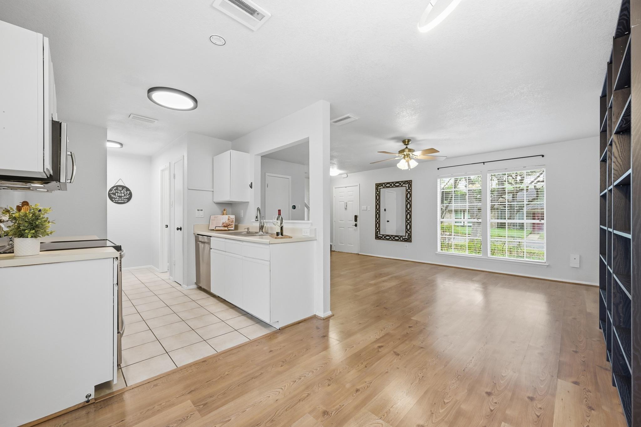 1015 E Yager Ln # 27, Austin, TX 78753