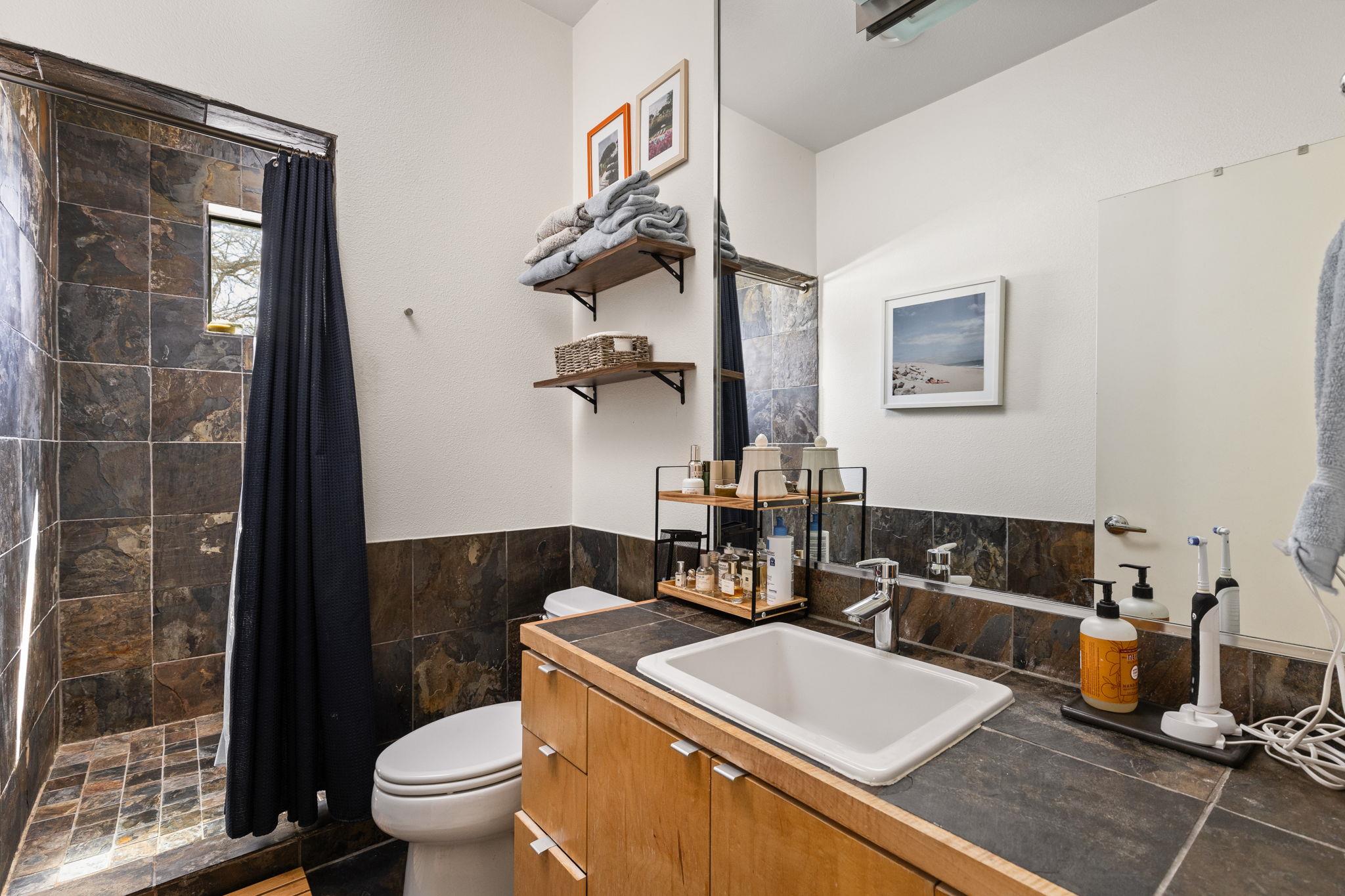 1708 Harvey # 1, Austin, TX 78702