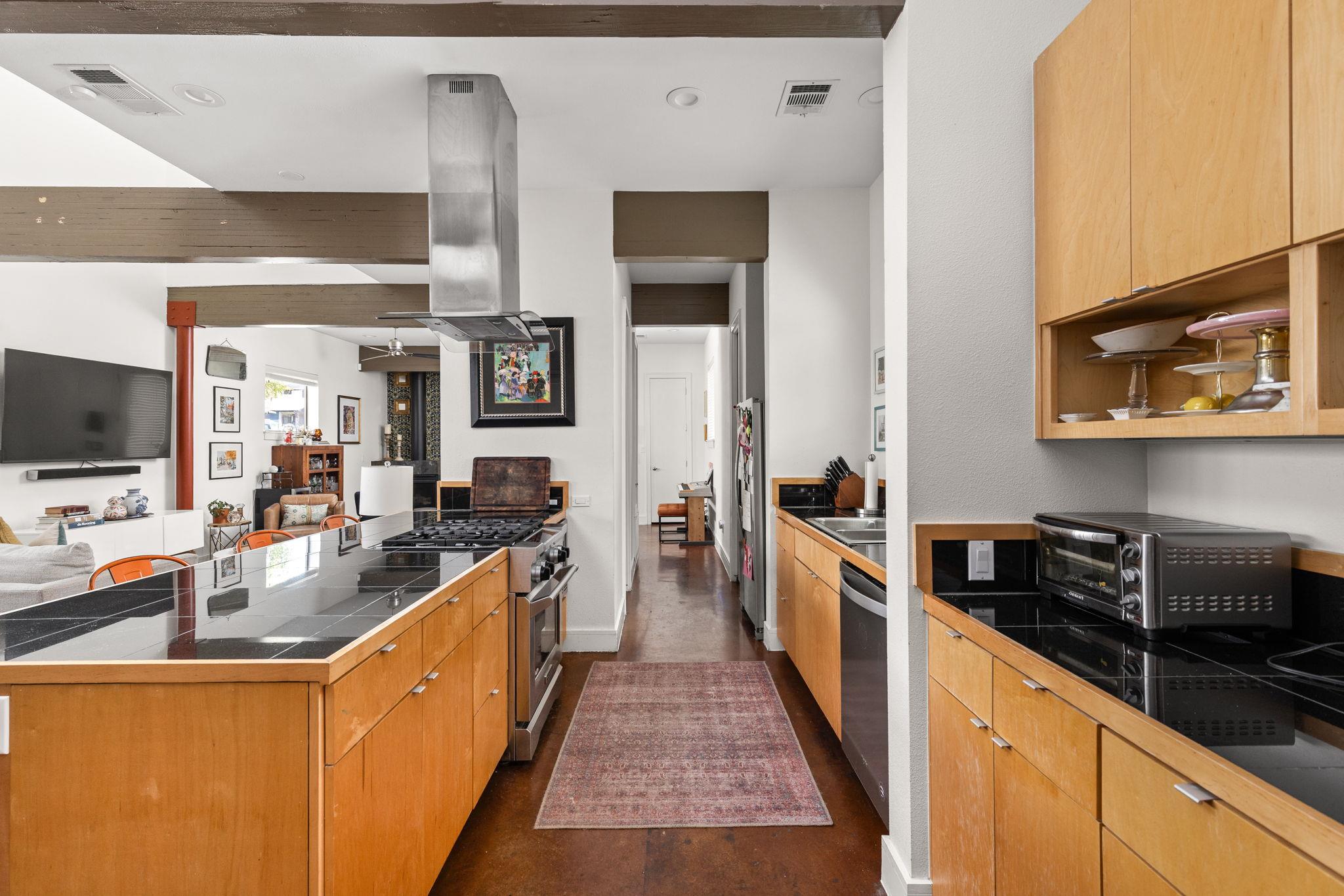 1708 Harvey # 1, Austin, TX 78702