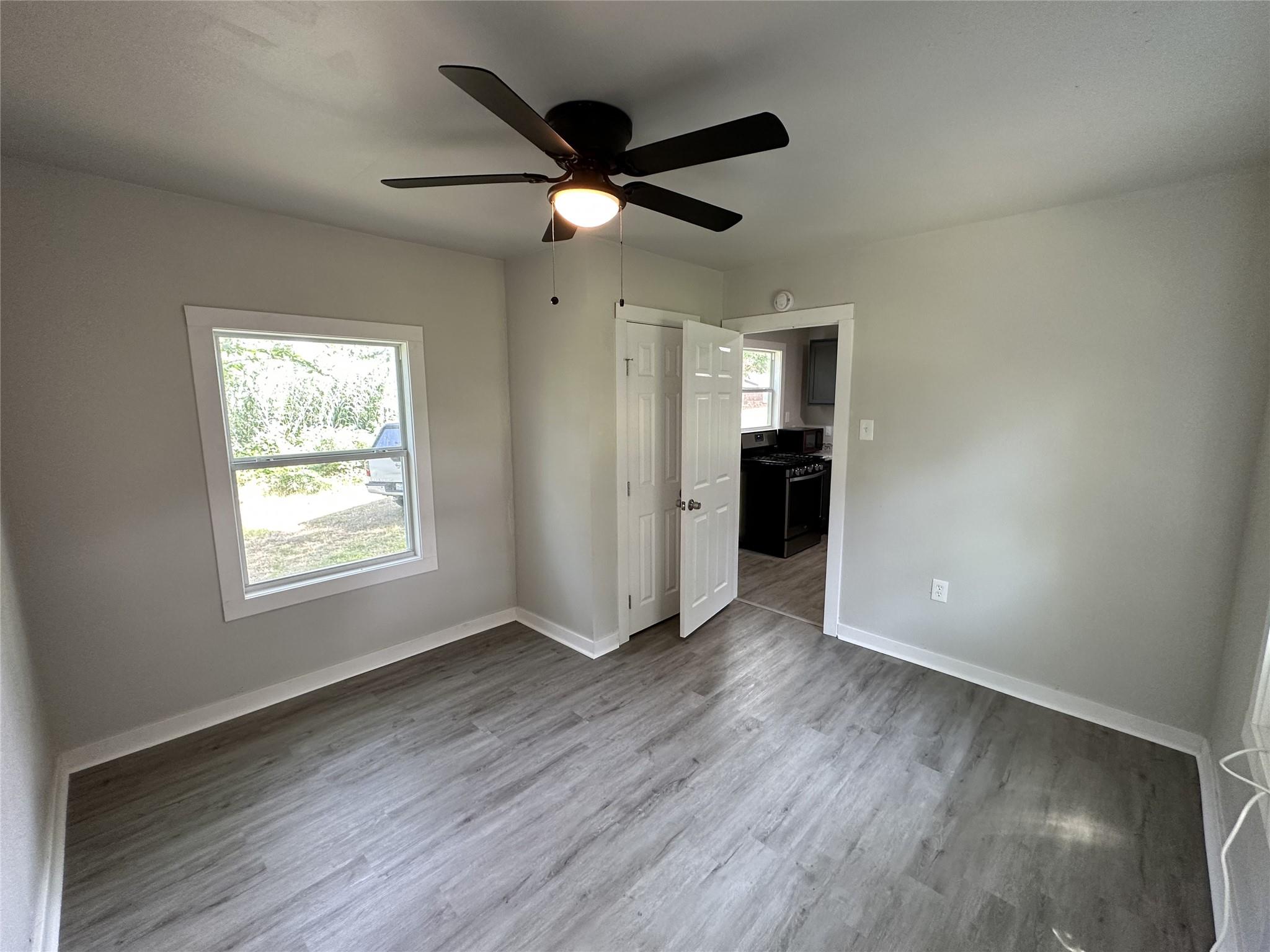 622 Scarbrough St, Rockdale, TX 76567