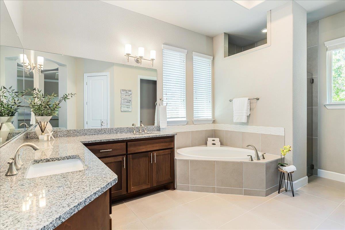 5216 Palermo Dr, Austin, TX 78738