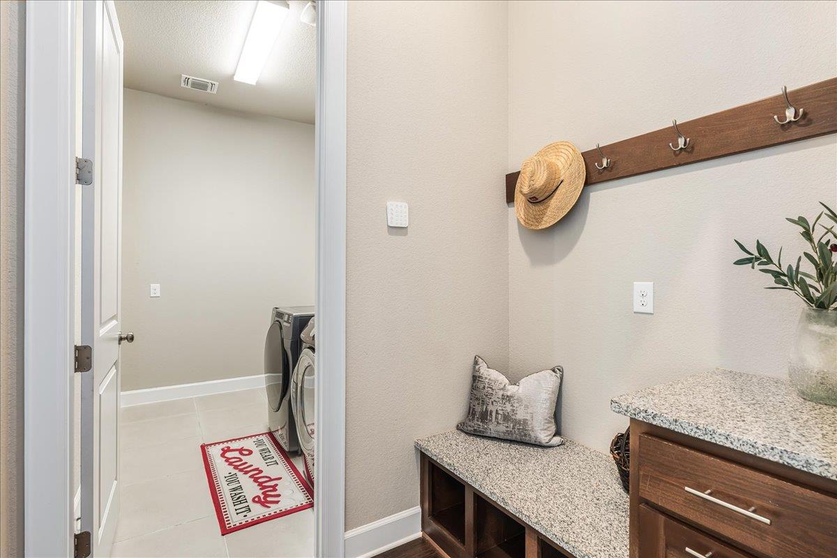 5216 Palermo Dr, Austin, TX 78738