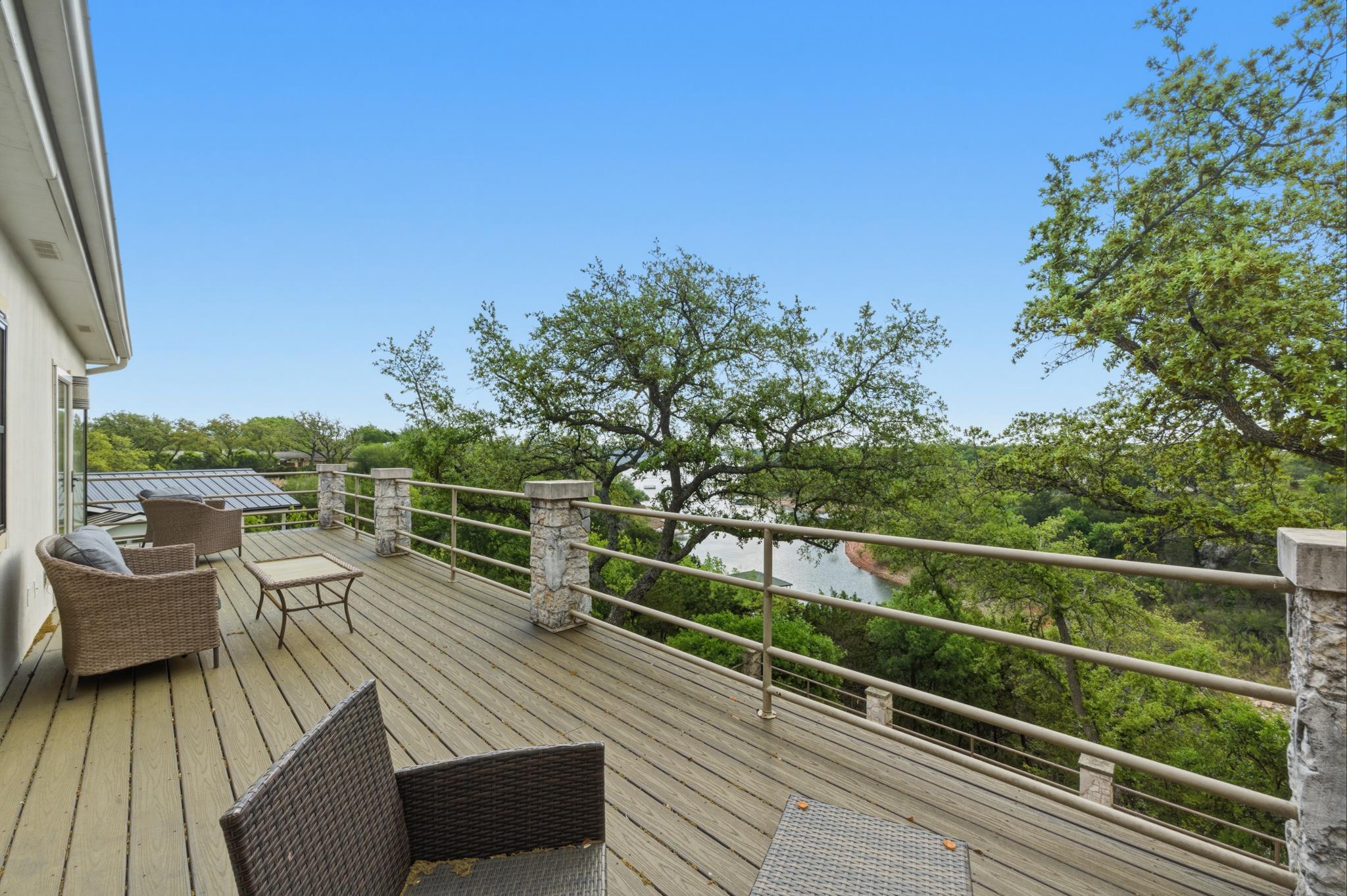 2701 Sailboat Pass, Spicewood, TX 78669