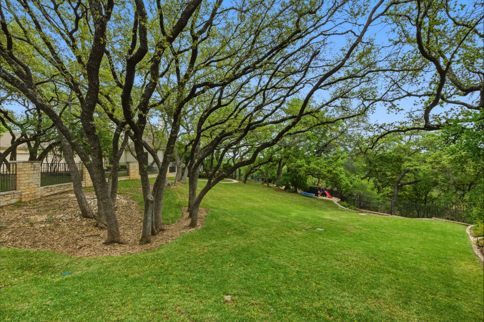 2701 Sailboat Pass, Spicewood, TX 78669
