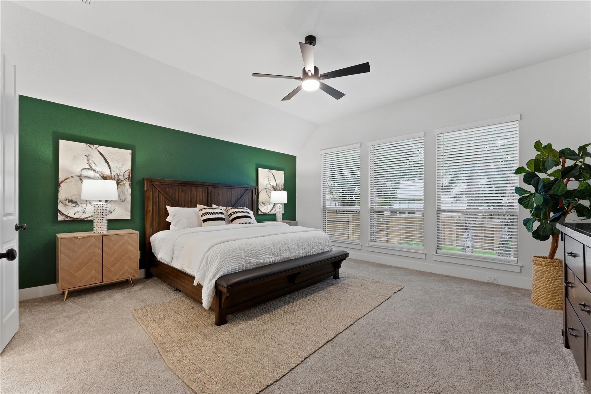 201 Brewer St, Kyle, TX 78640