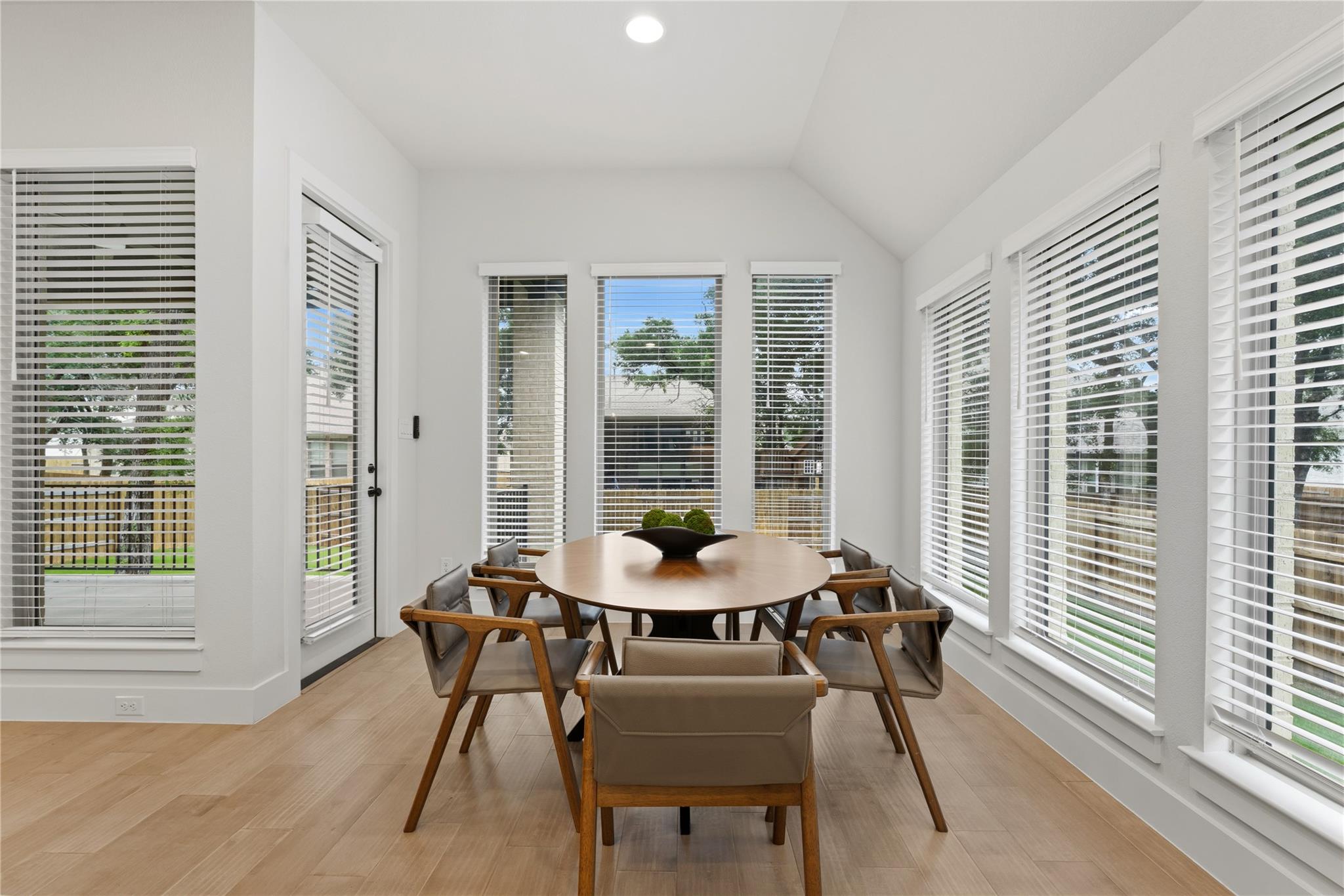 201 Brewer St, Kyle, TX 78640