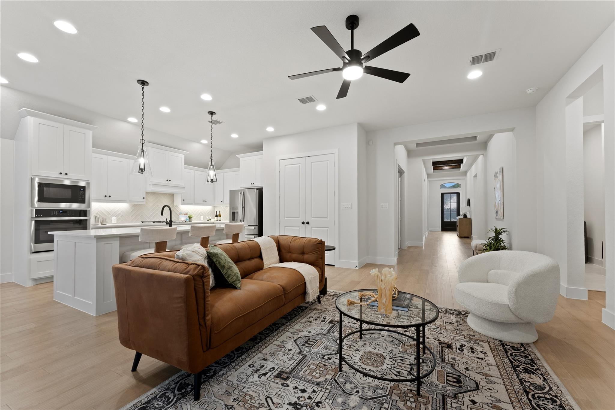 201 Brewer St, Kyle, TX 78640