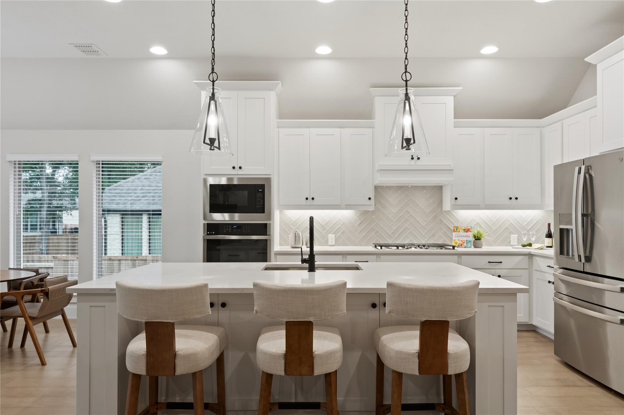 201 Brewer St, Kyle, TX 78640