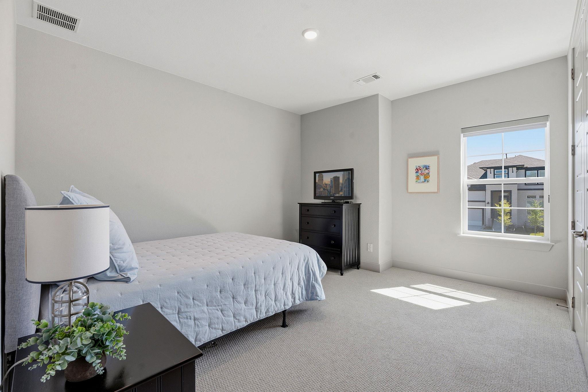 8501 Bouvreuil Dr, Austin, TX 78738