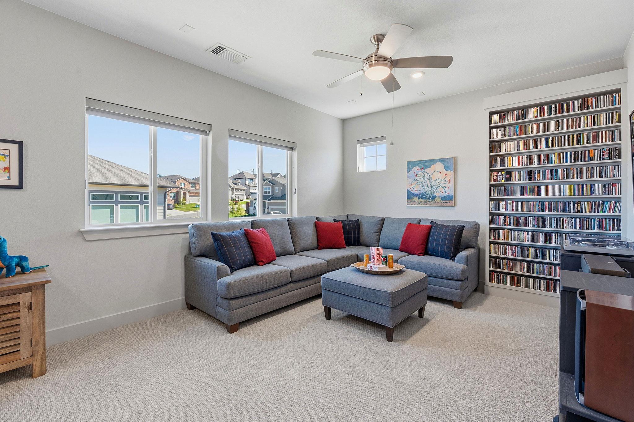 8501 Bouvreuil Dr, Austin, TX 78738