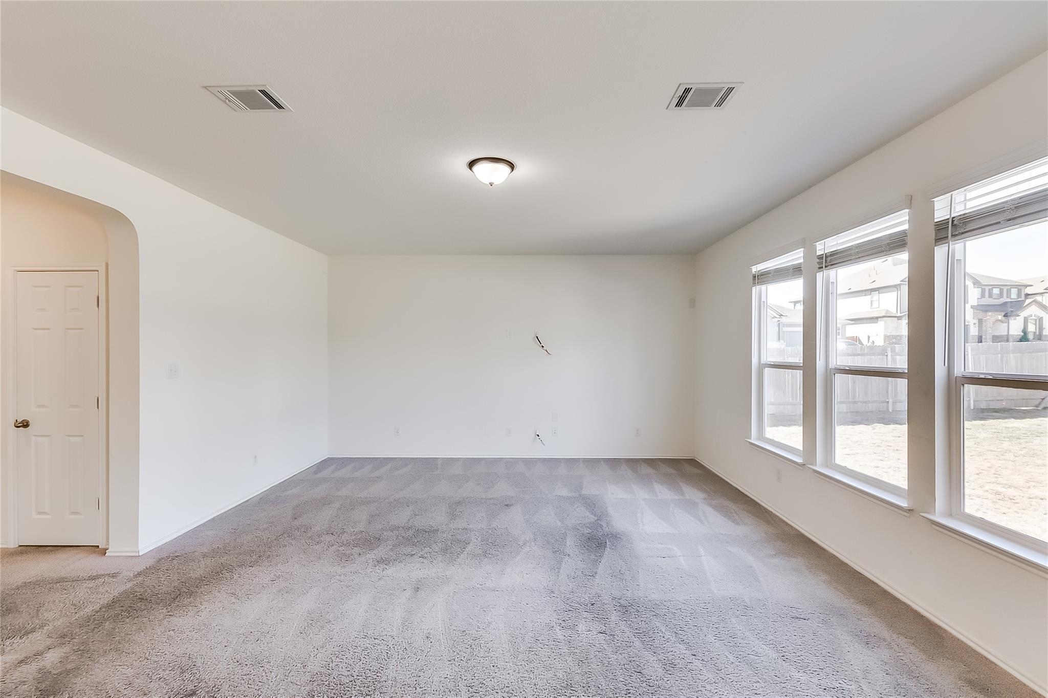 101 Auburn St, Kyle, TX 78640