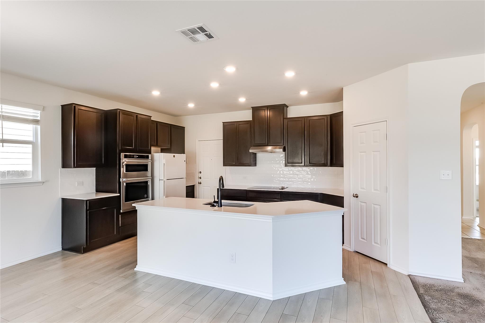 101 Auburn St, Kyle, TX 78640