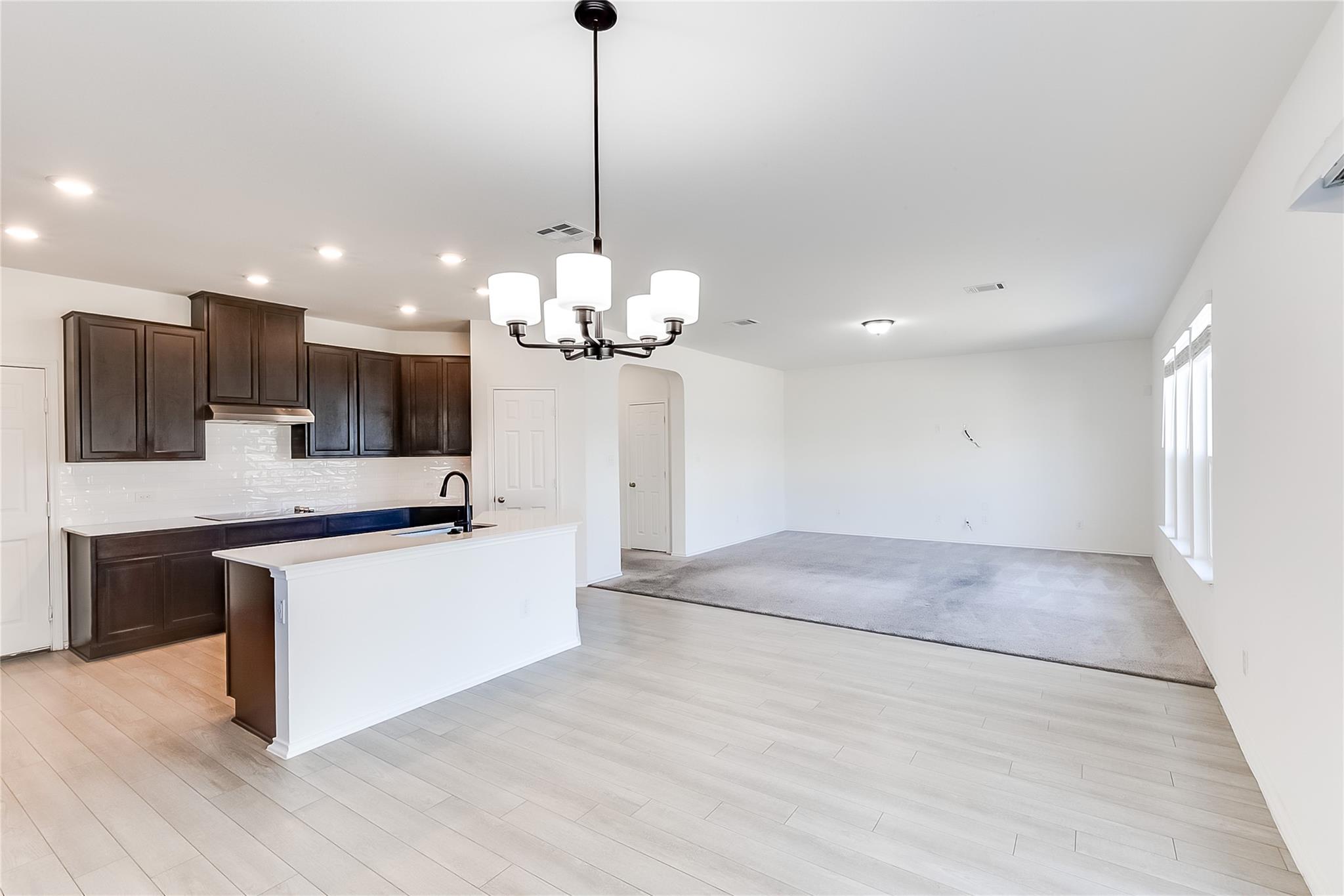 101 Auburn St, Kyle, TX 78640