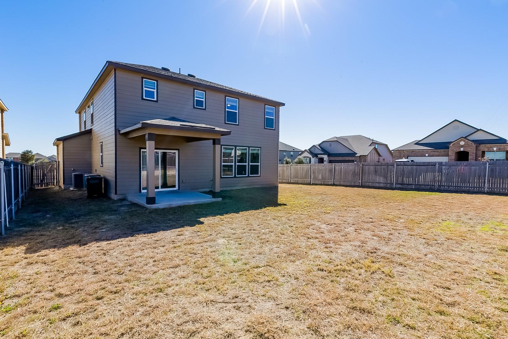 101 Auburn St, Kyle, TX 78640