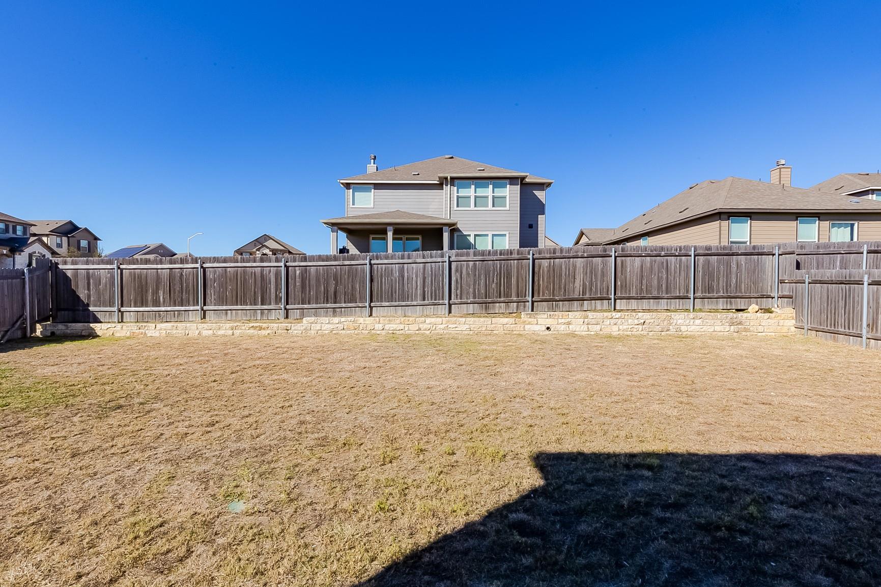 101 Auburn St, Kyle, TX 78640