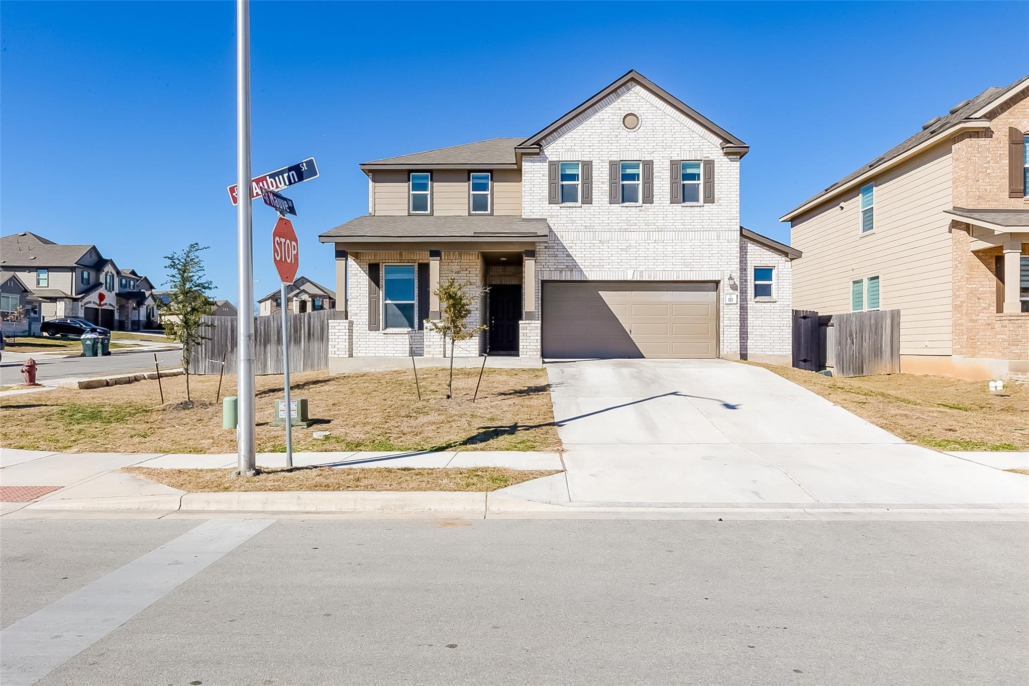 101 Auburn St, Kyle, TX 78640