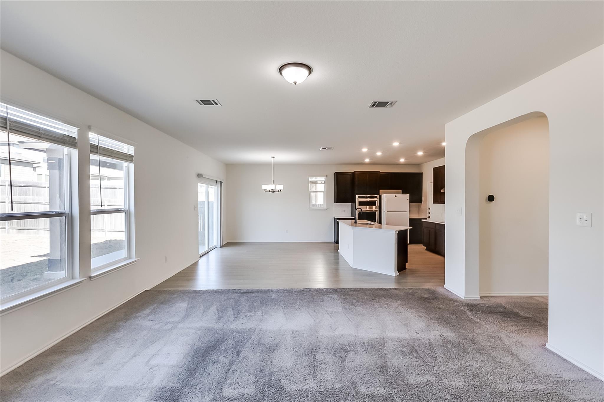 101 Auburn St, Kyle, TX 78640