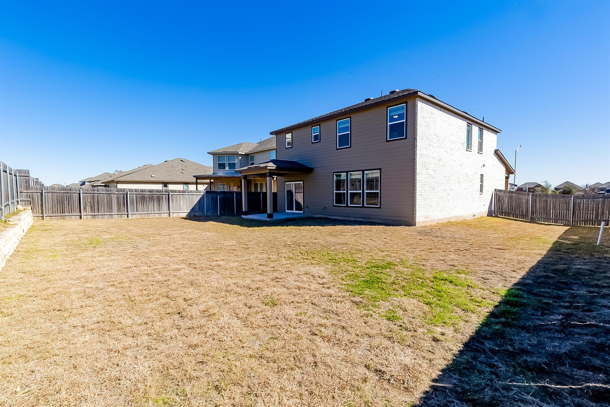 101 Auburn St, Kyle, TX 78640