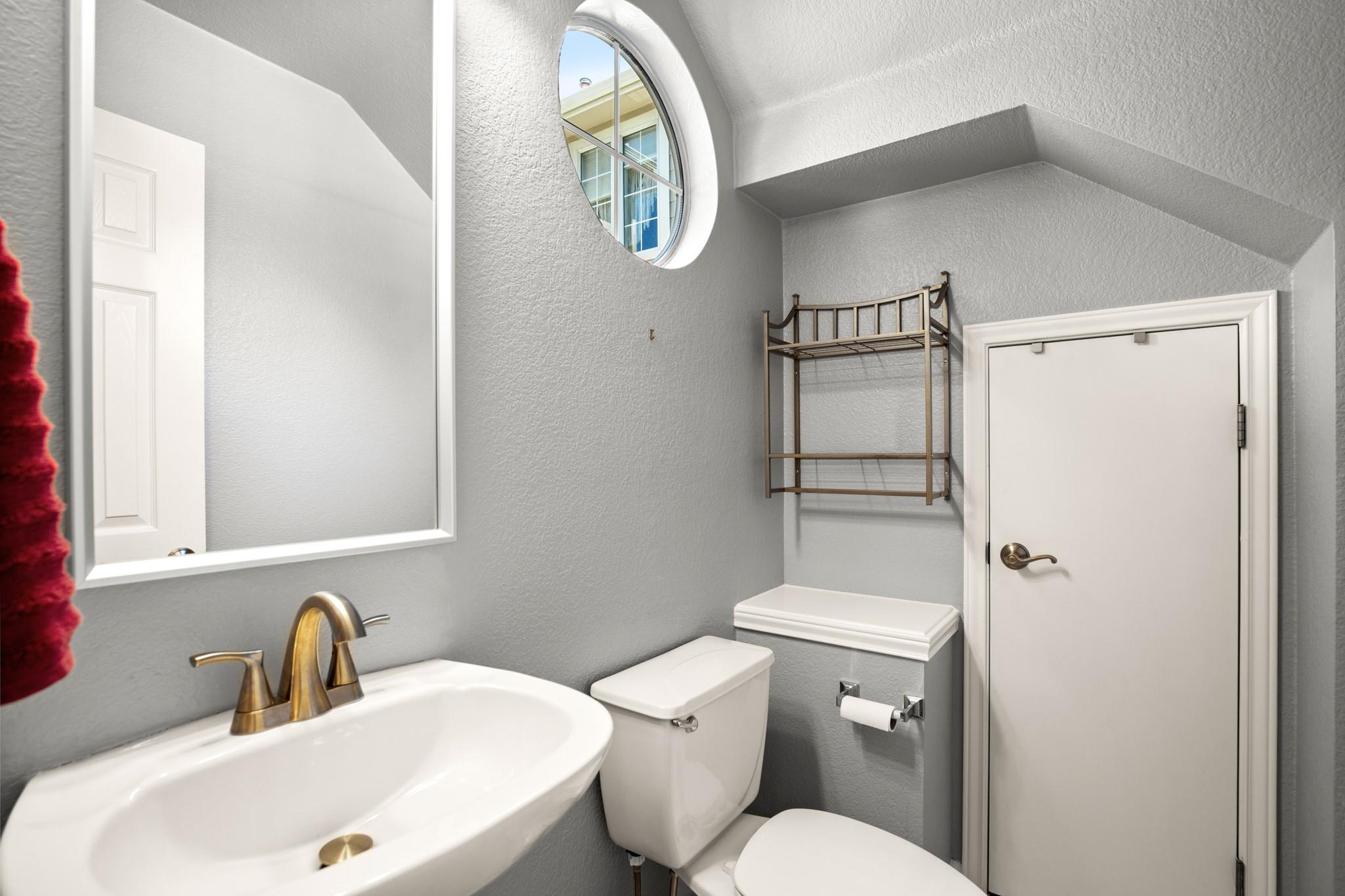 8518 Cahill Dr # 39, Austin, TX 78729