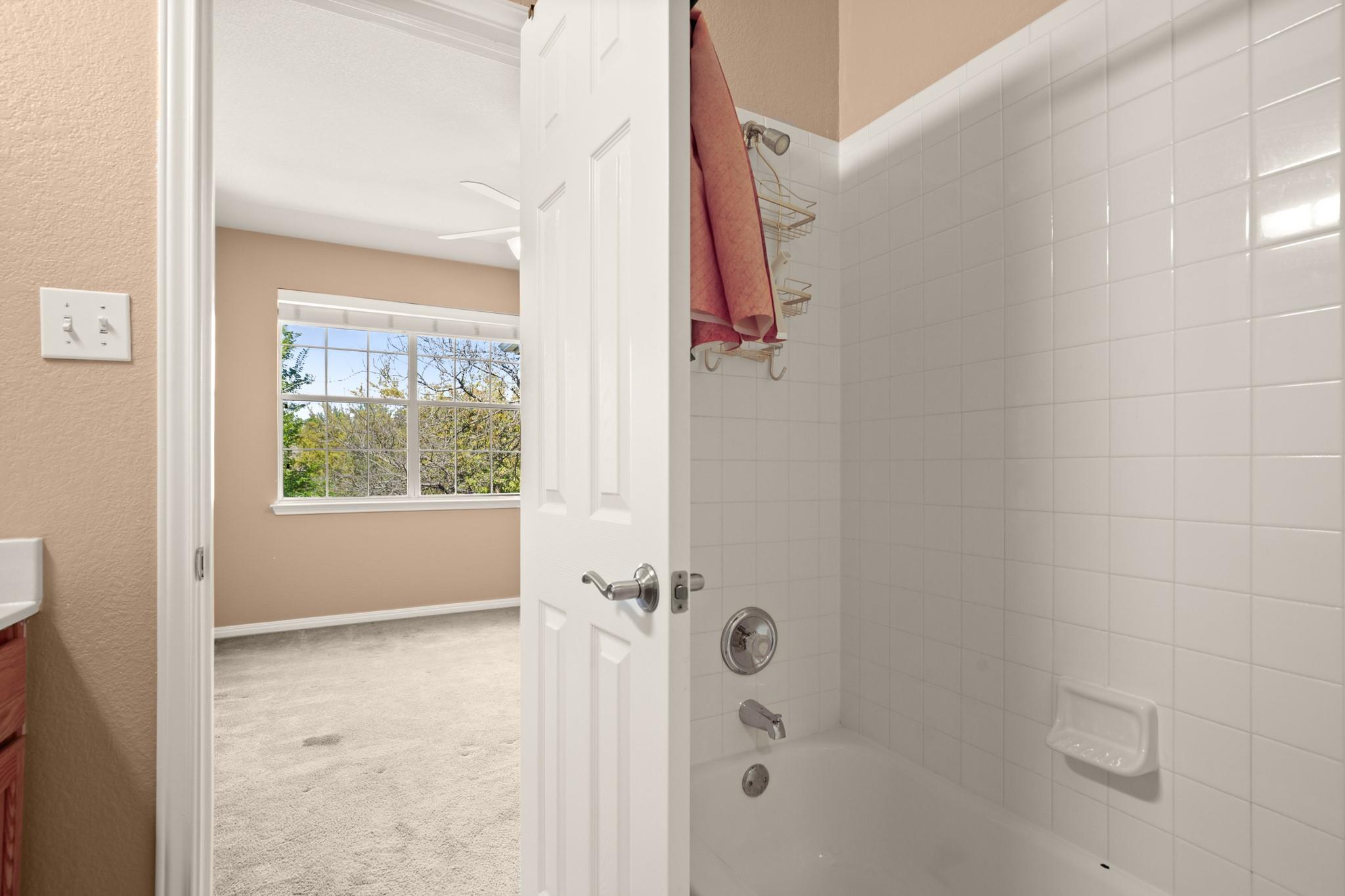 8518 Cahill Dr # 39, Austin, TX 78729