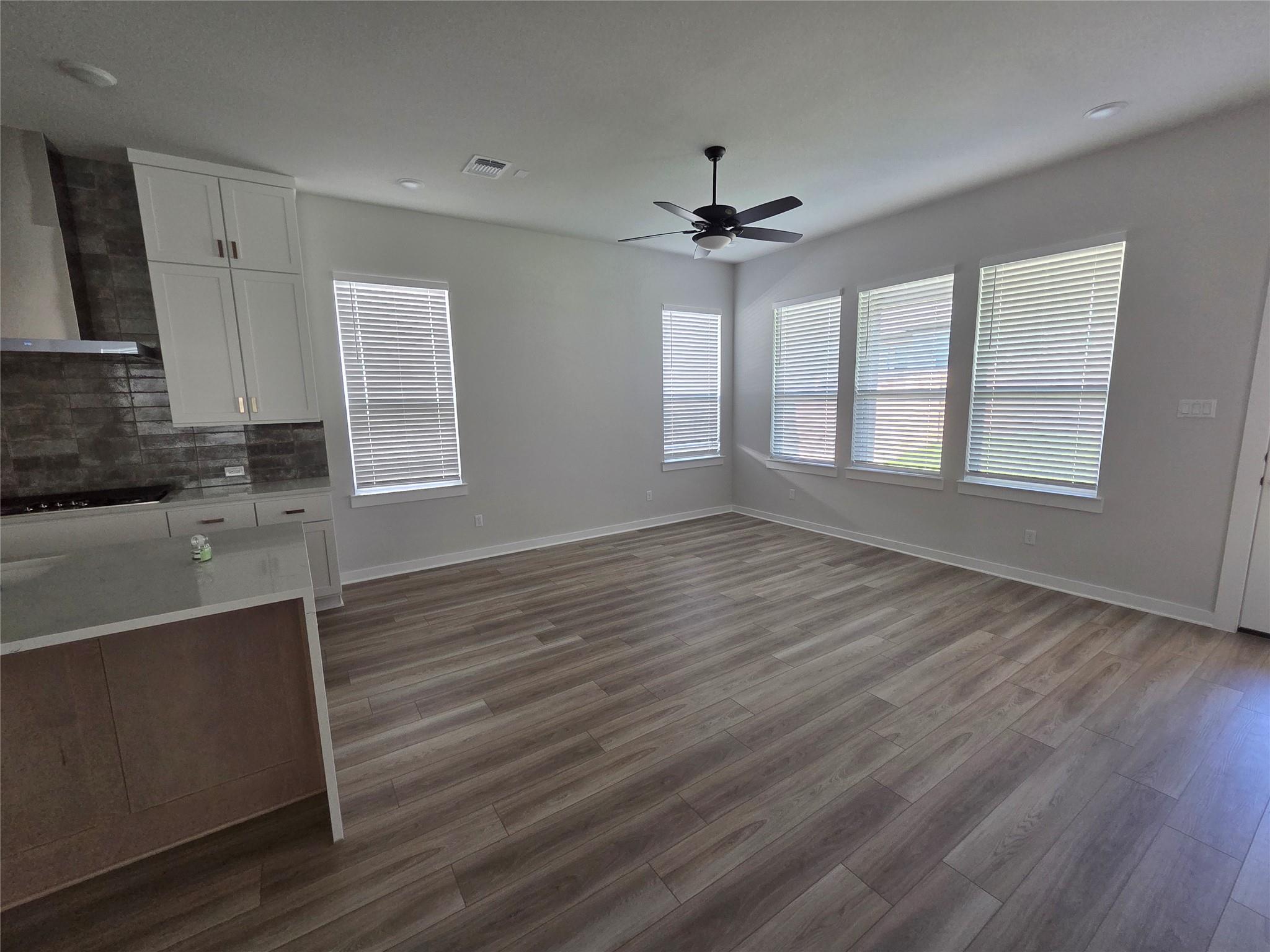 332 Marisol Bnd, Georgetown, TX 78626