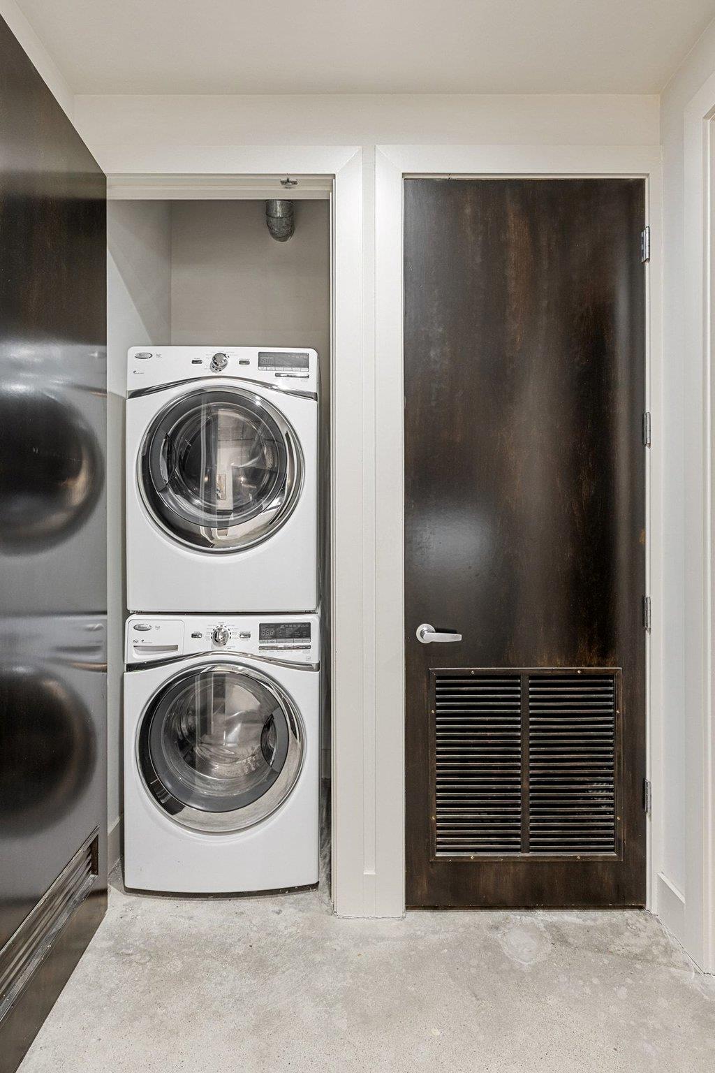 800 W 5th St # 703, Austin, TX 78703