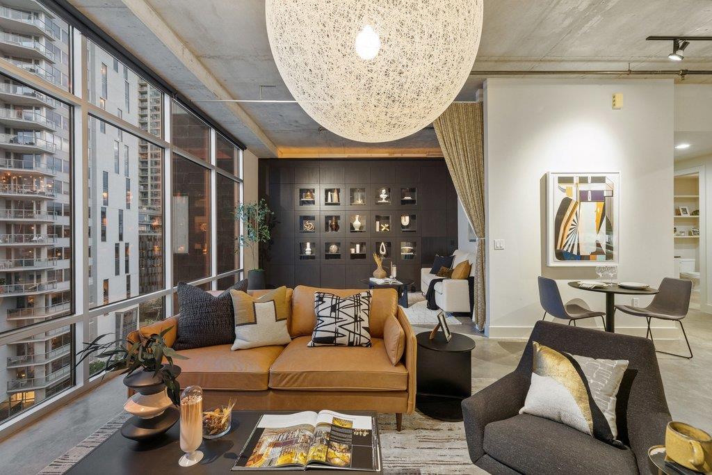 800 W 5th St # 703, Austin, TX 78703