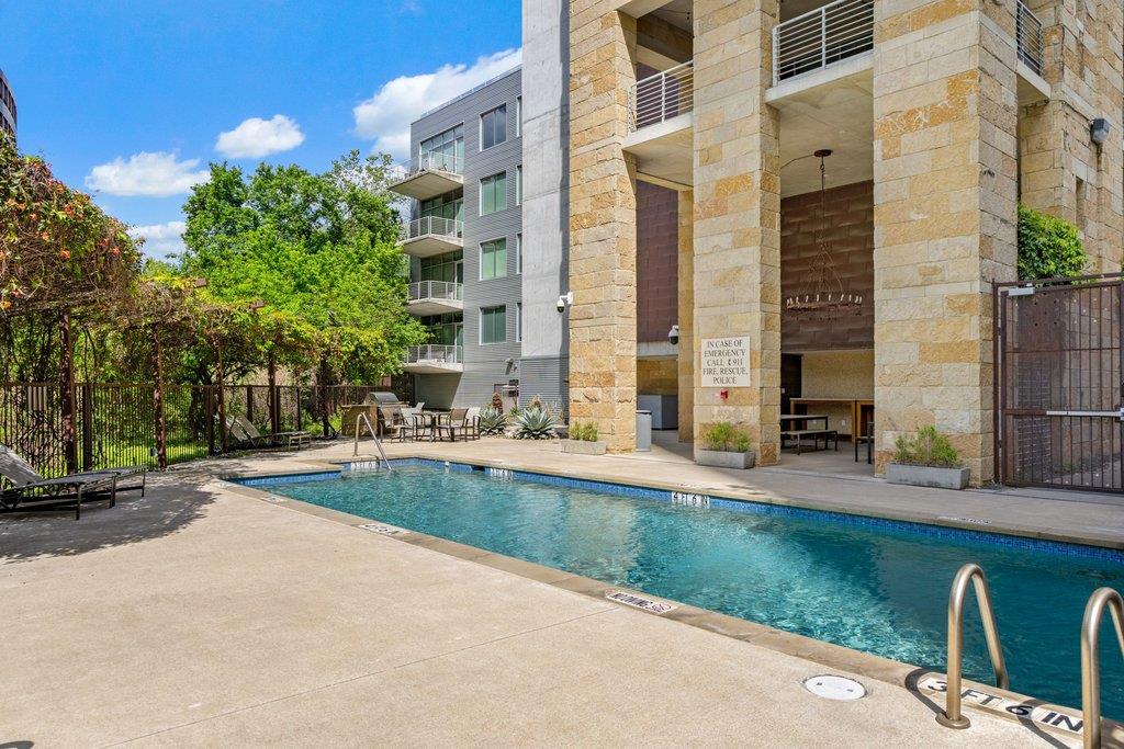 800 W 5th St # 703, Austin, TX 78703