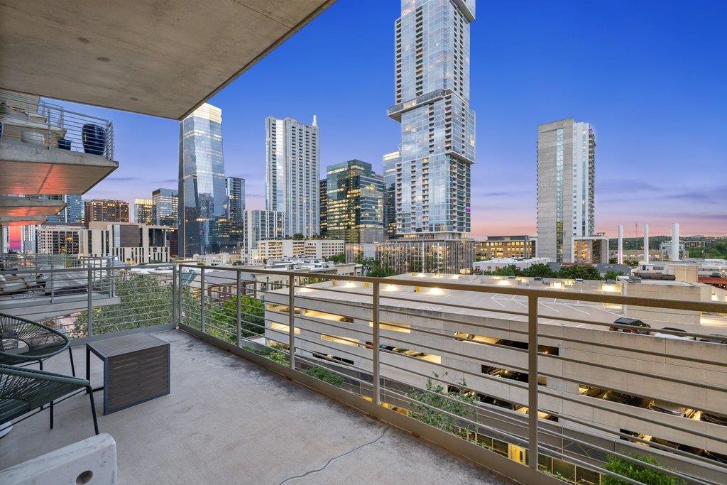 800 W 5th St # 703, Austin, TX 78703