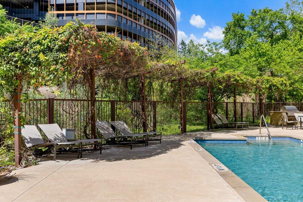 800 W 5th St # 703, Austin, TX 78703