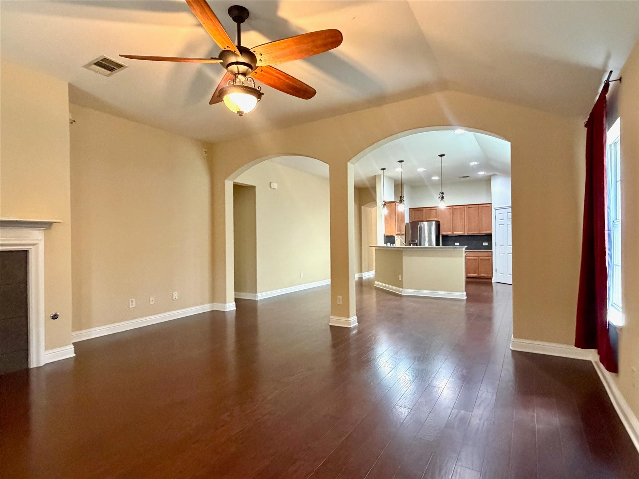 718 Ann Taylor Dr, Austin, TX 78745