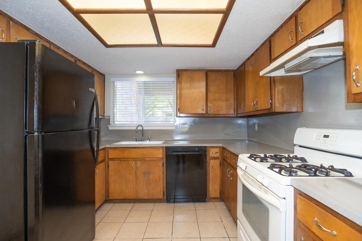 4203 Balboa Ln, Austin, TX 78727