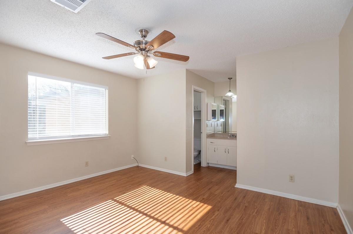 4203 Balboa Ln, Austin, TX 78727