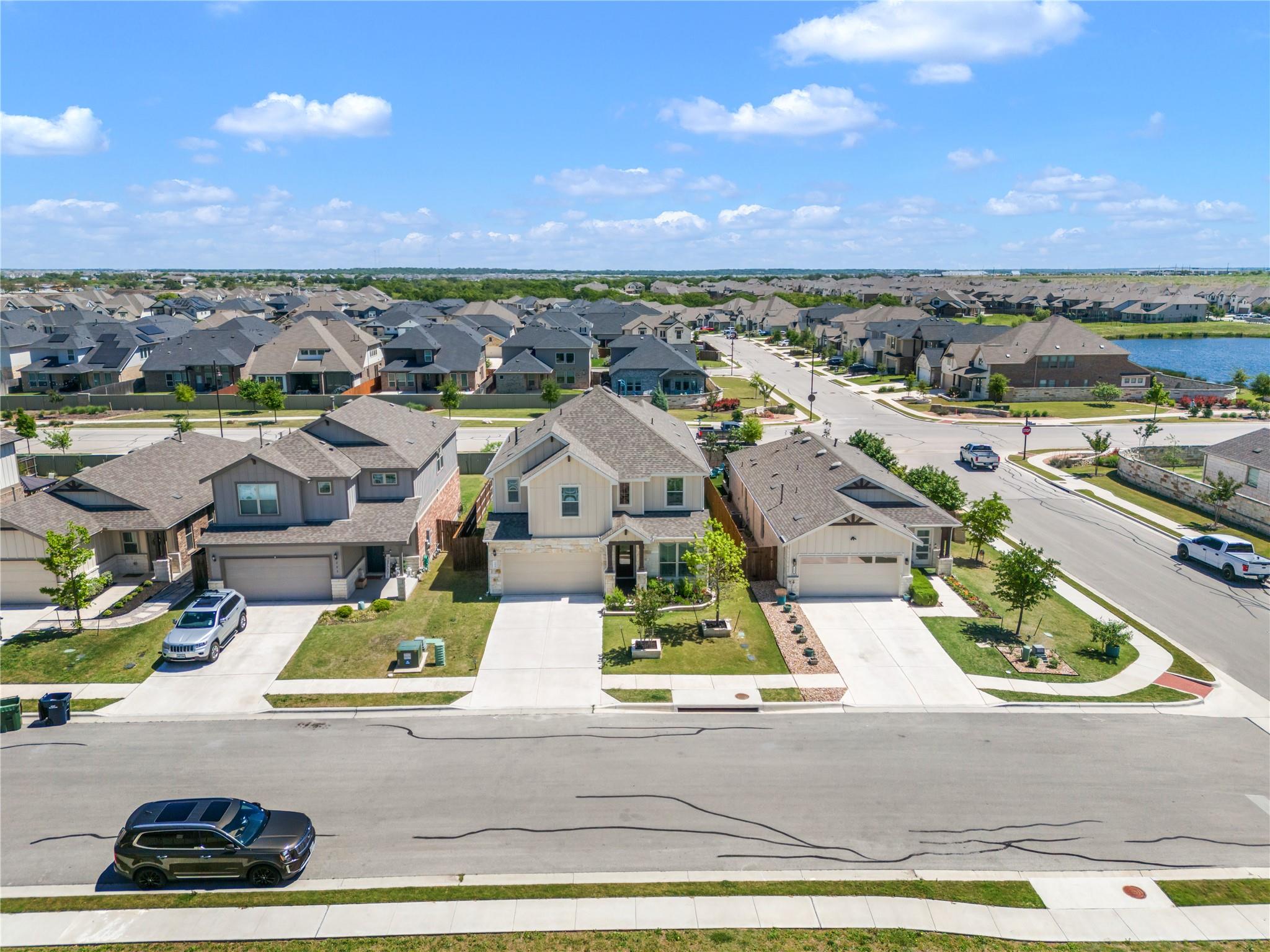 204 Janelle Ln, Liberty Hill, TX 78642