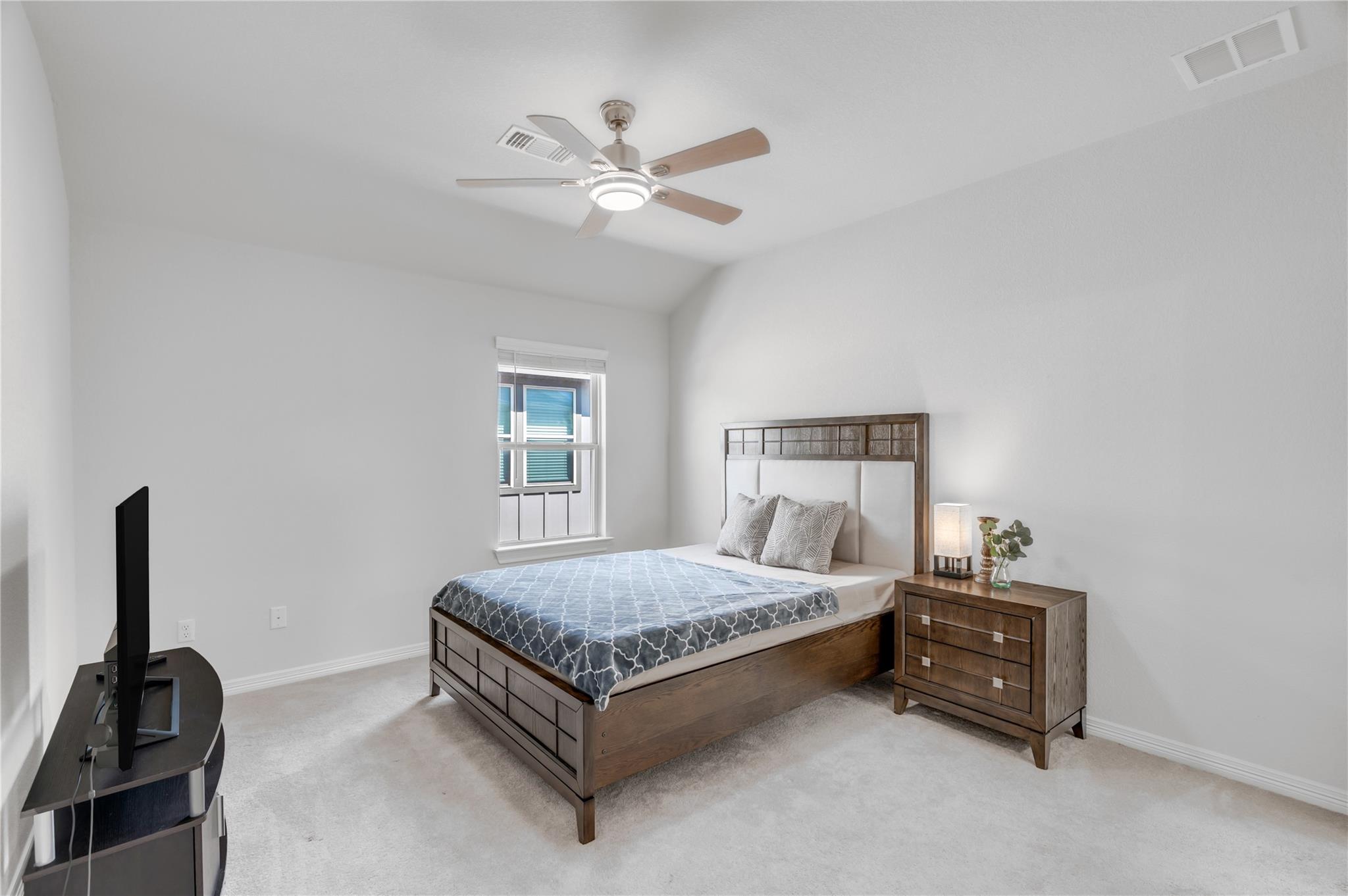 204 Janelle Ln, Liberty Hill, TX 78642