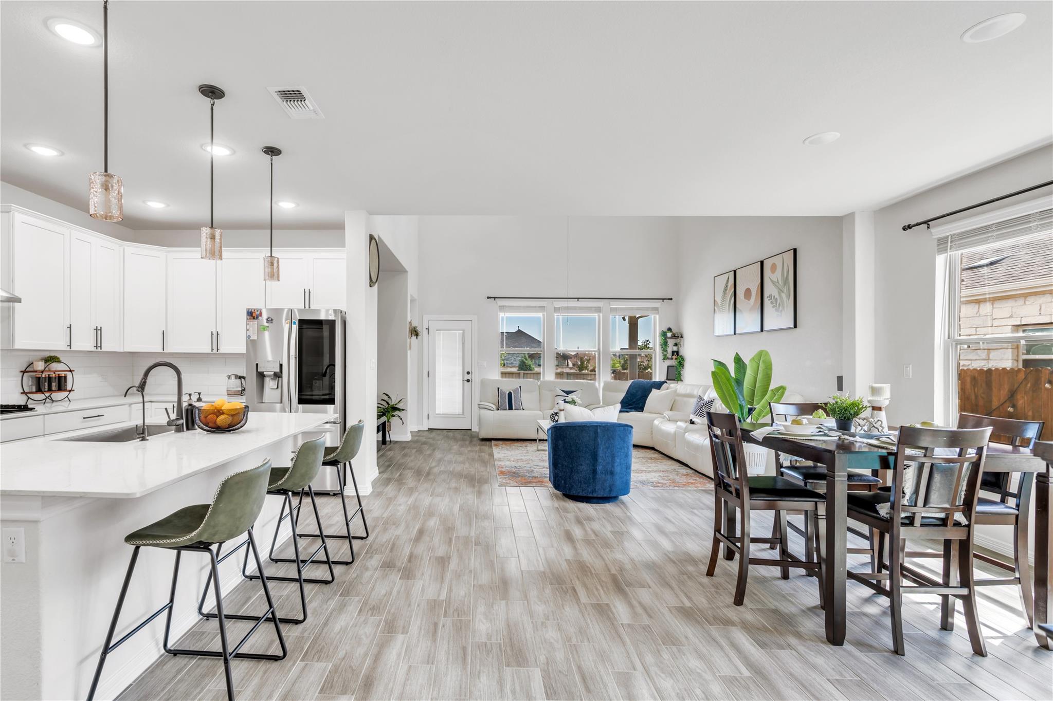 204 Janelle Ln, Liberty Hill, TX 78642