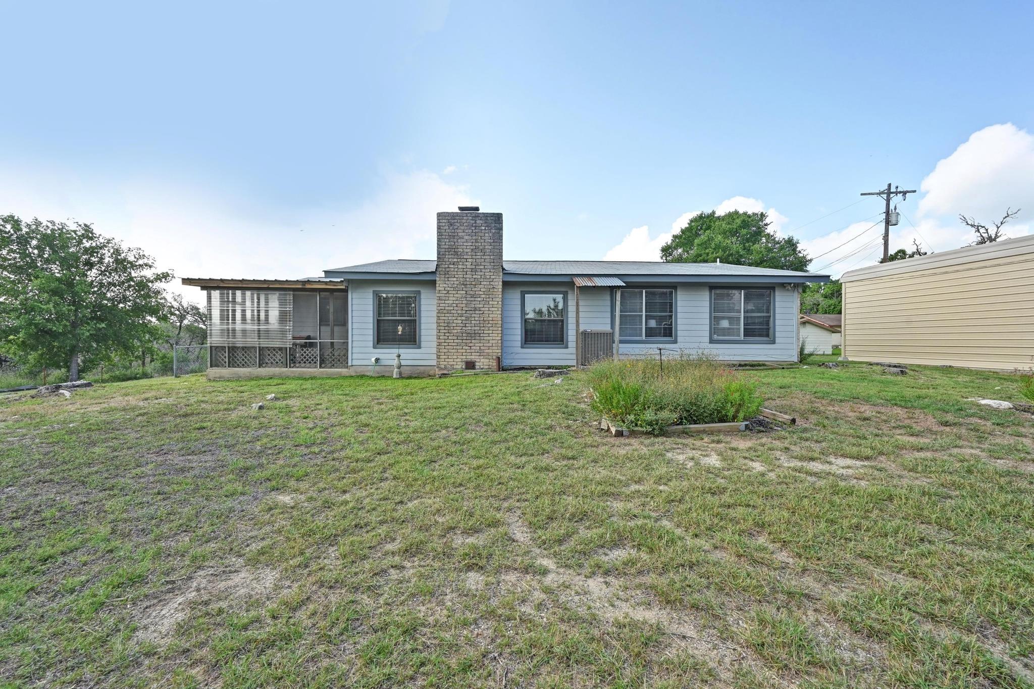 2018 Chaparral Park Rd, Manchaca, TX 78652