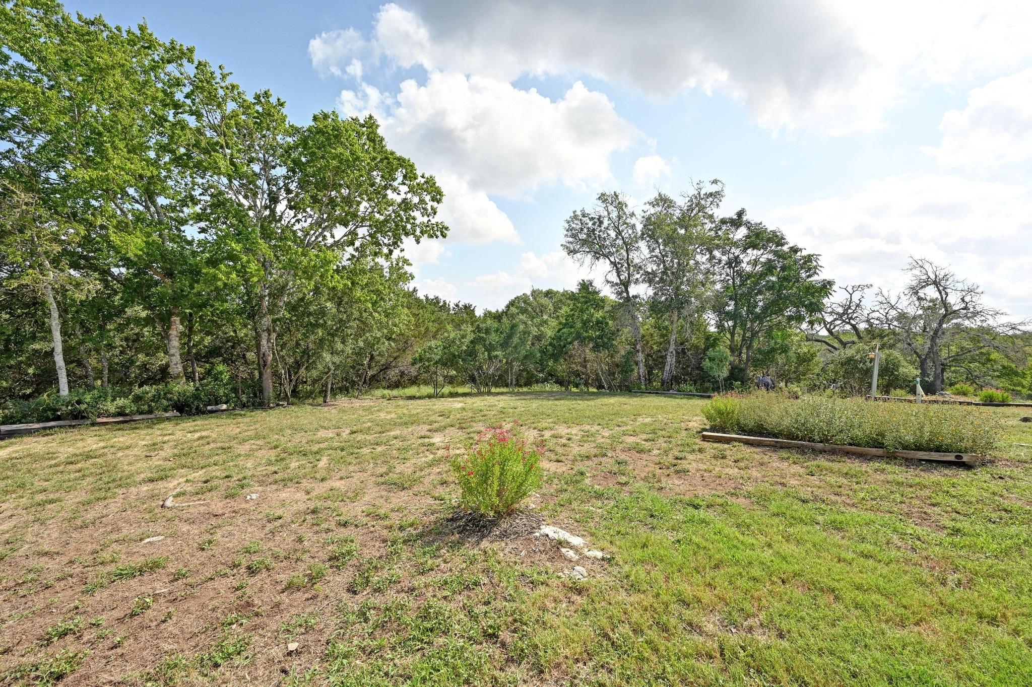 2018 Chaparral Park Rd, Manchaca, TX 78652