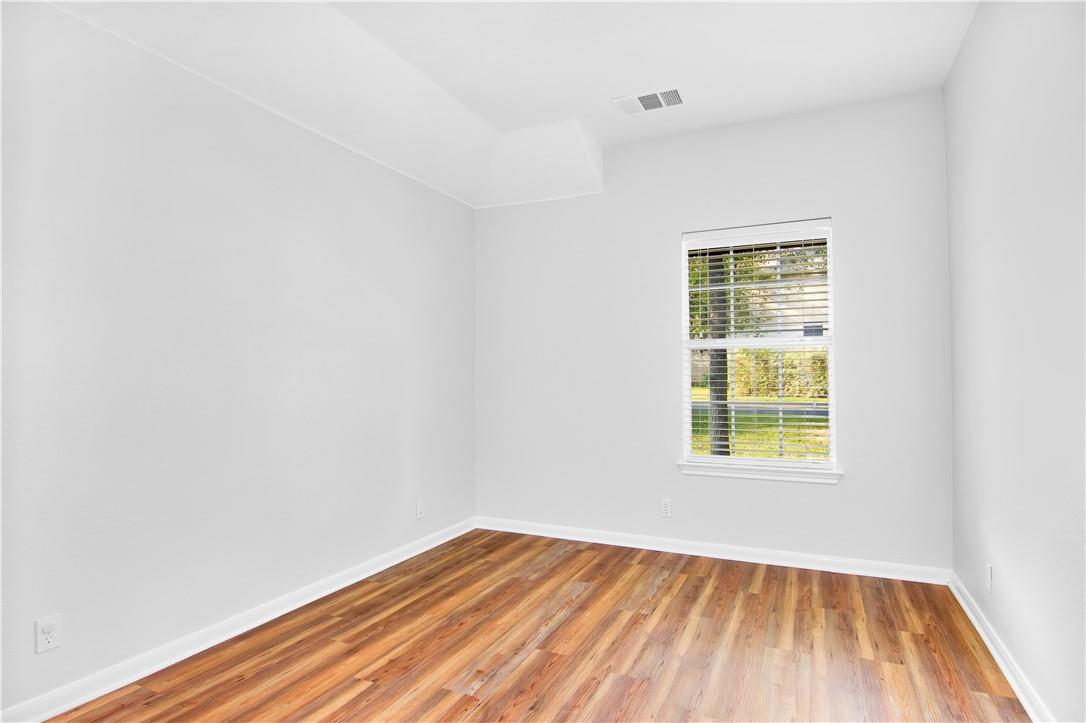 5813 York Bridge Cir, Austin, TX 78749