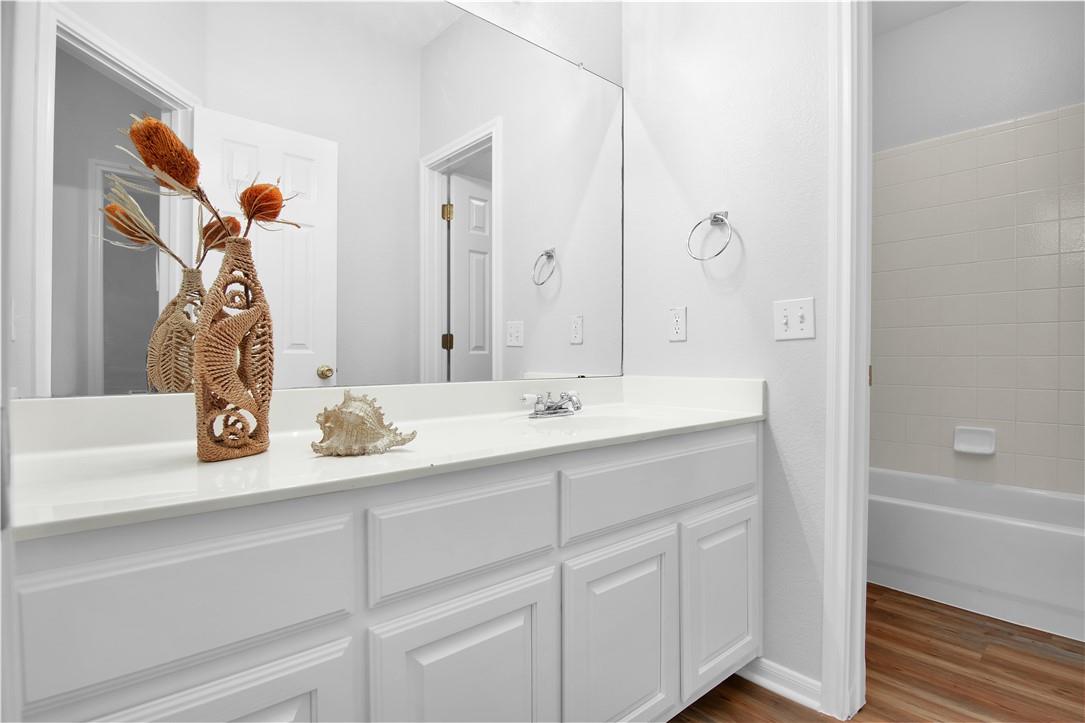 5813 York Bridge Cir, Austin, TX 78749