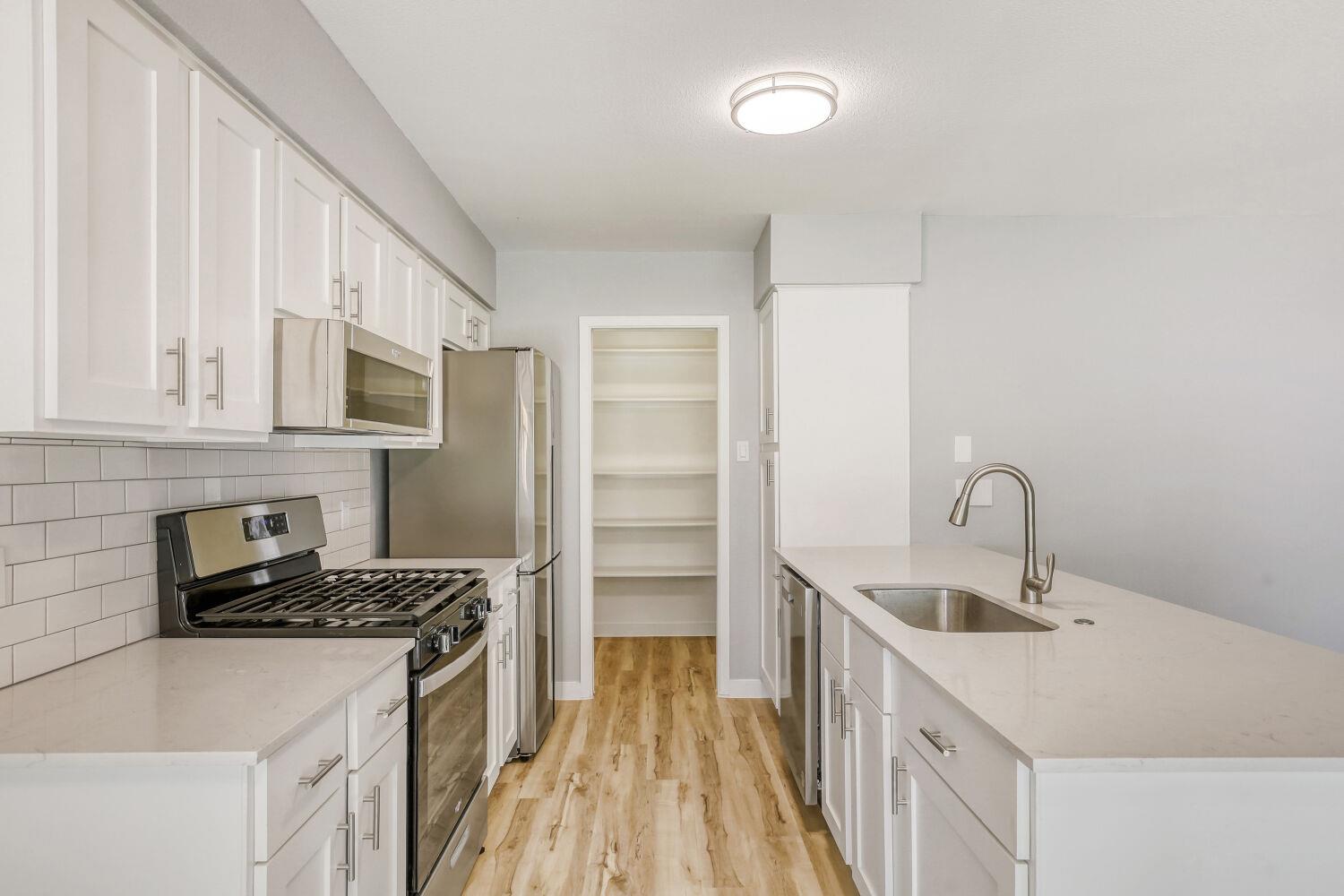 12306 Double Tree Ln, Austin, TX 78750