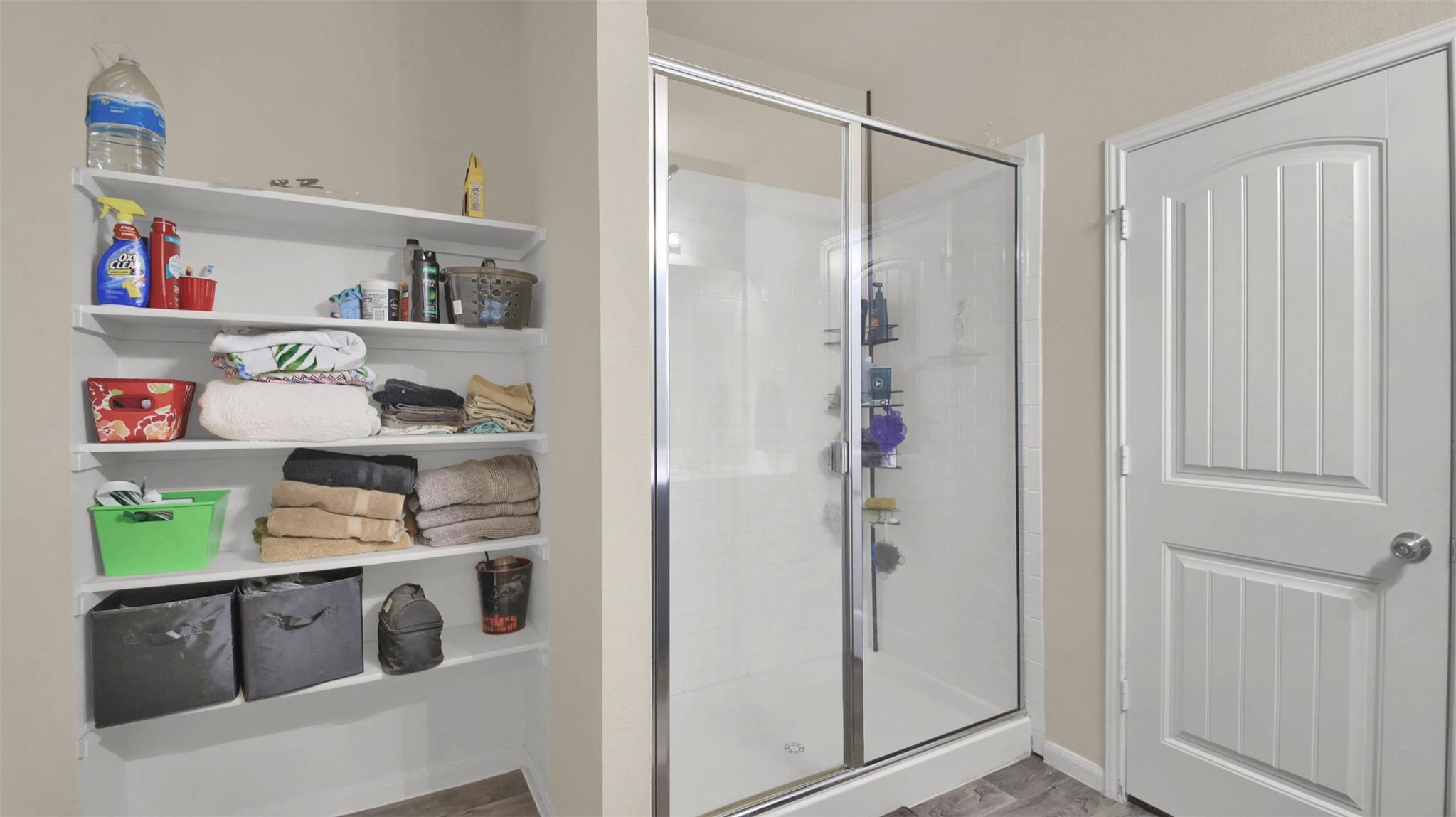 141 Hess Dr, Kyle, TX 78640