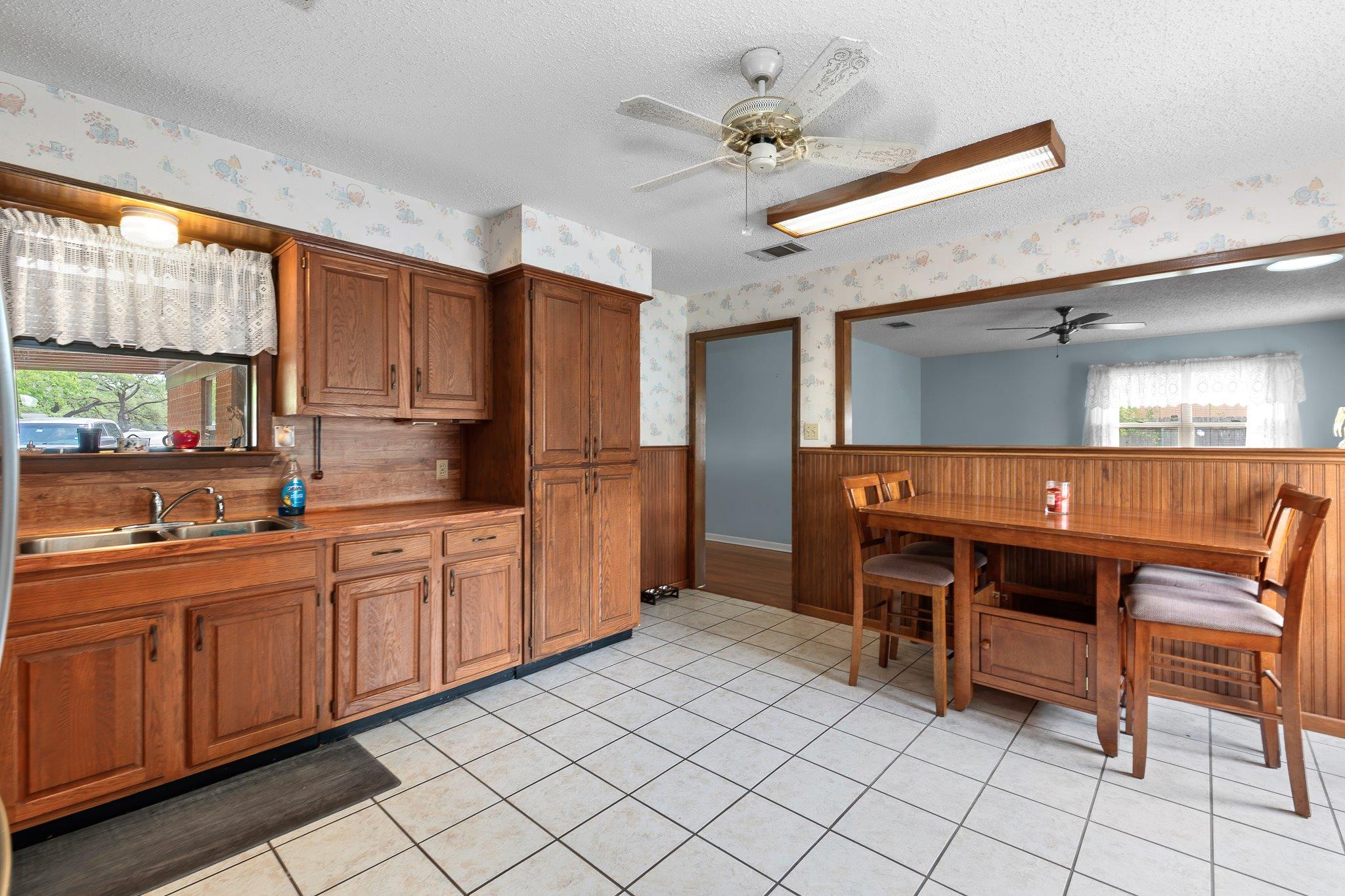 5600 Libyan Cir, Austin, TX 78745